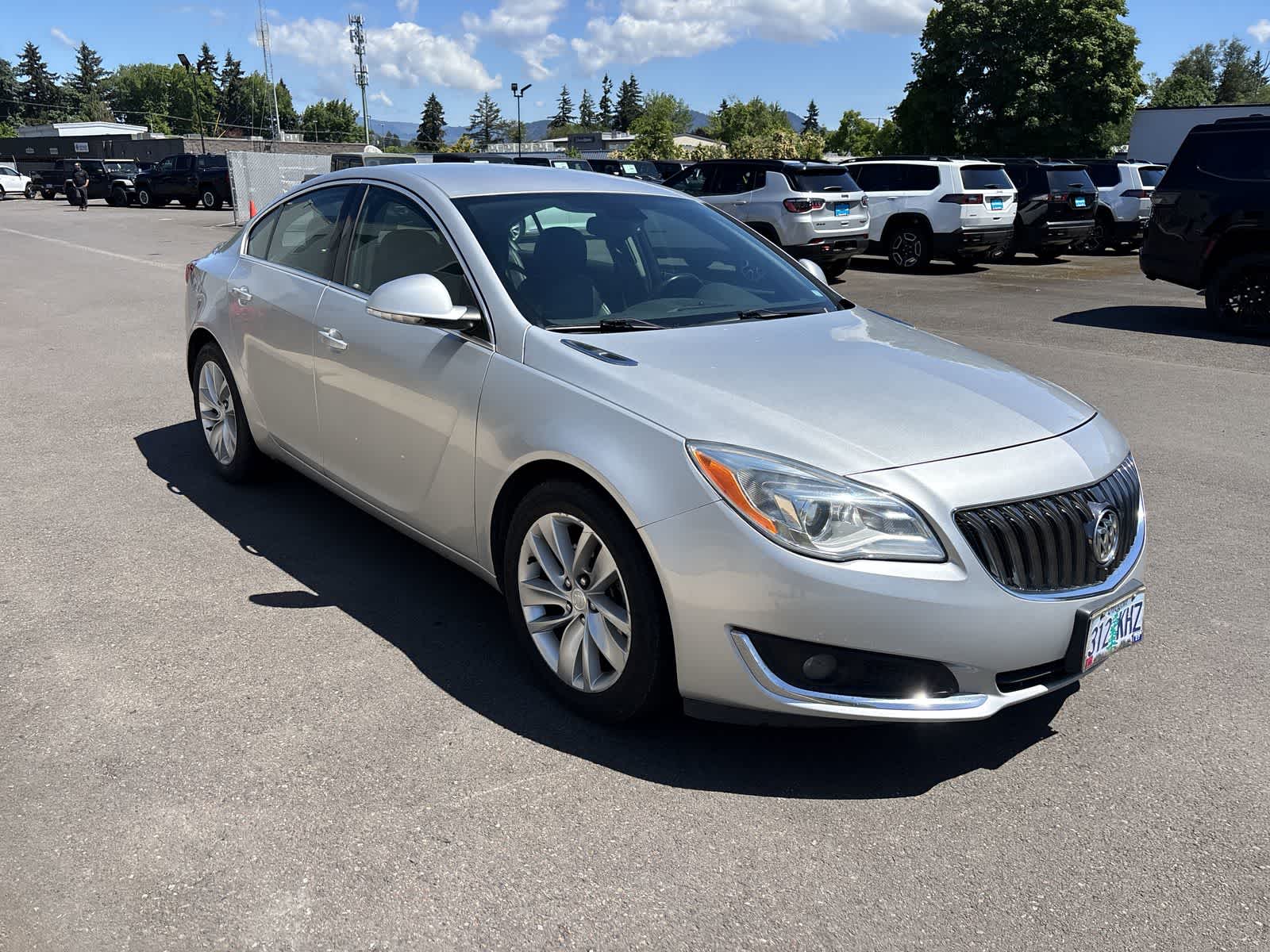 Thumbnail: 2016 Buick Regal - 5