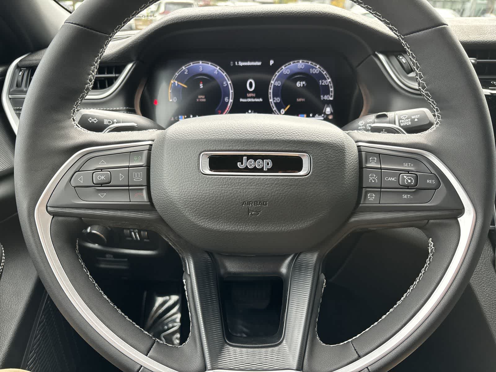 Thumbnail: 2025 Jeep Grand Cherokee - 12