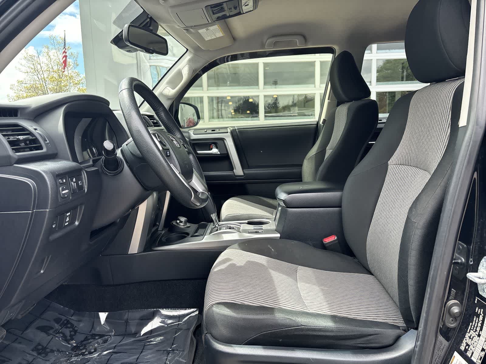 Thumbnail: 2021 Toyota 4Runner - 7