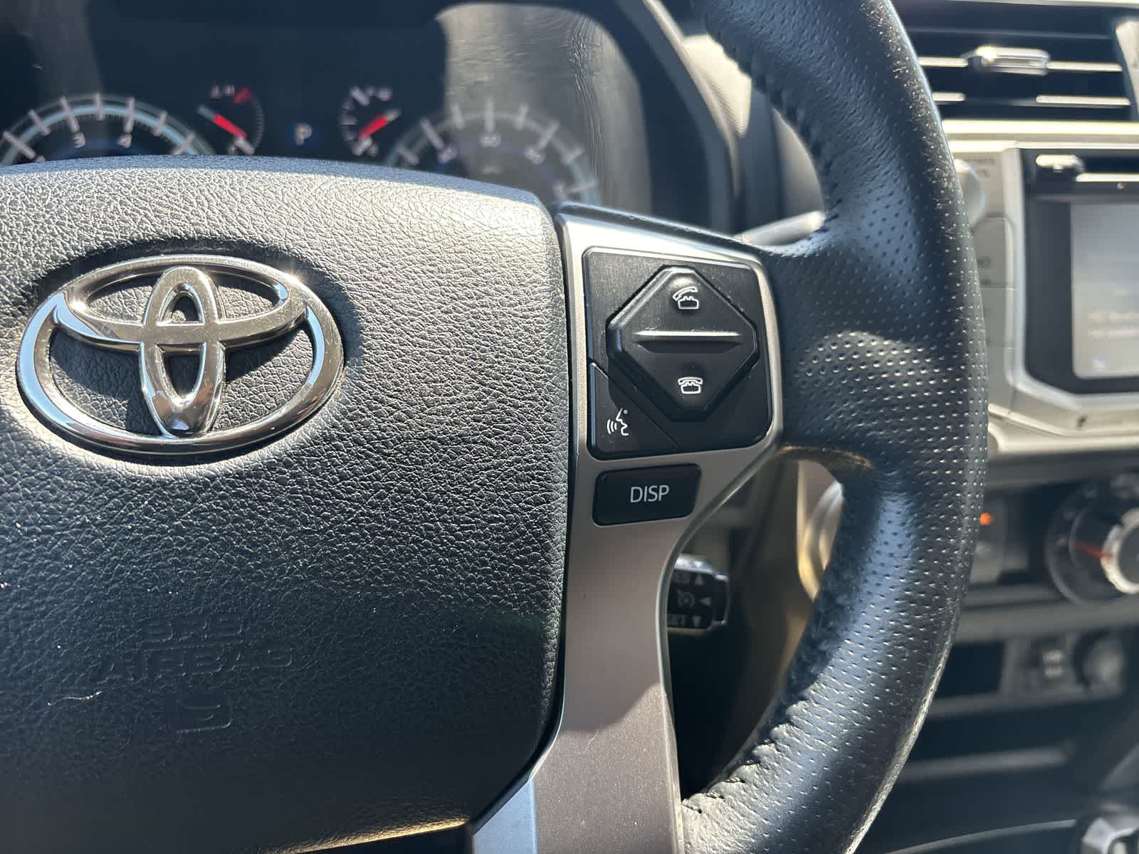 Thumbnail: 2017 Toyota 4Runner - 14