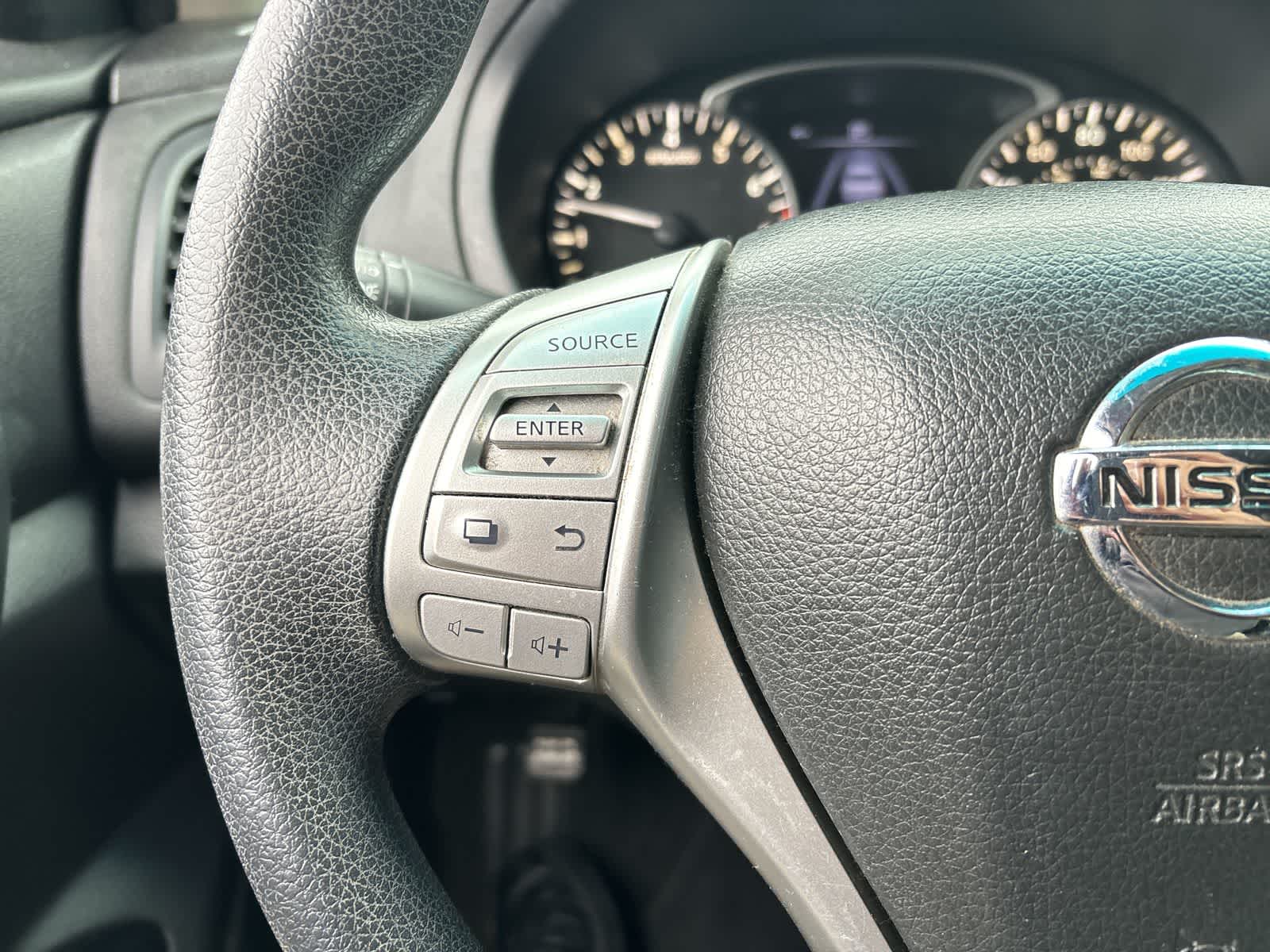 Thumbnail: 2016 Nissan Altima - 7