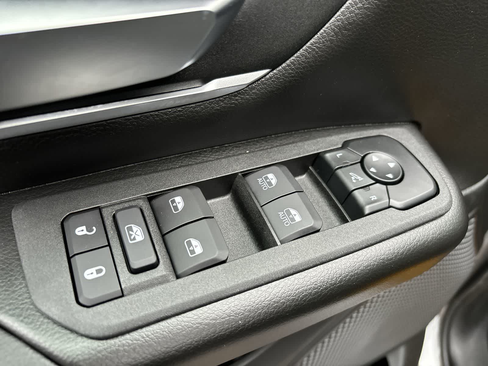 Thumbnail: 2026 RAM 1500 - 12