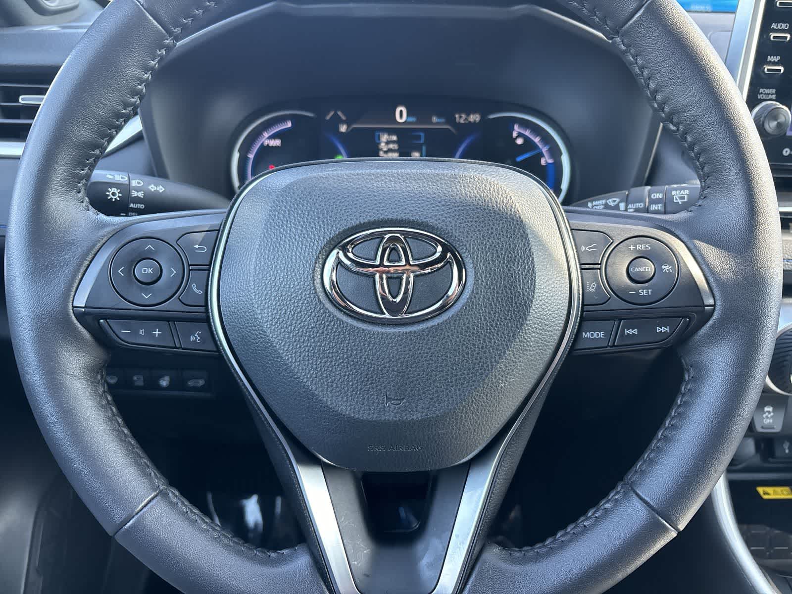 Thumbnail: 2022 Toyota RAV4 - 11