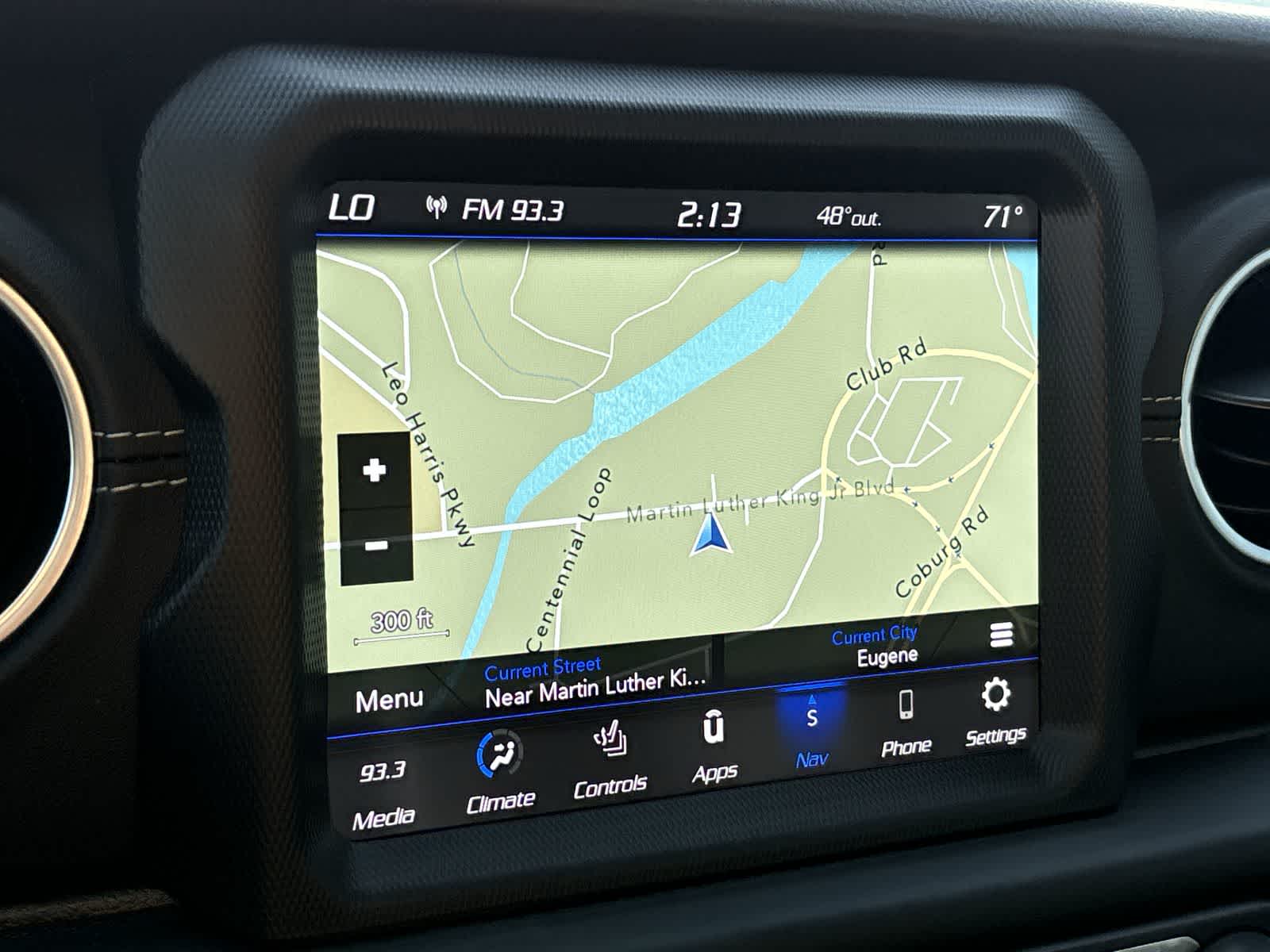 Thumbnail: 2023 Jeep Wrangler - 23