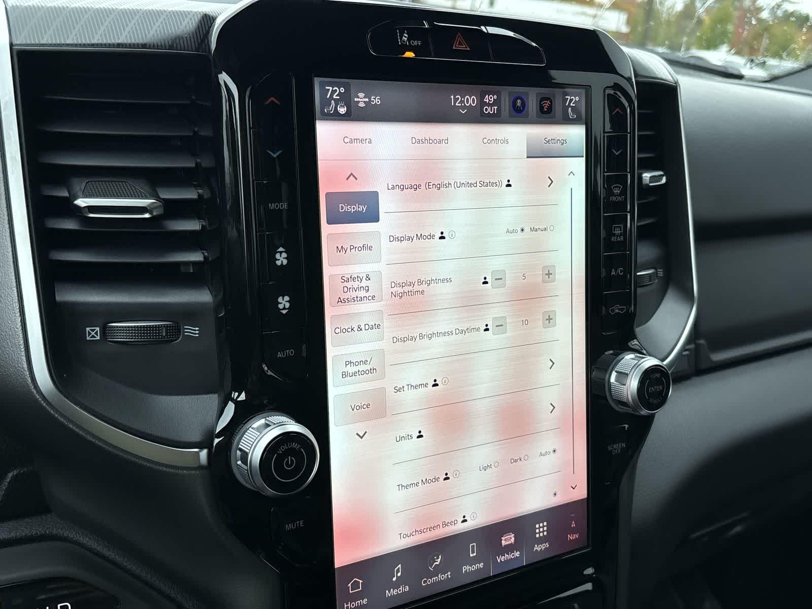 Thumbnail: 2026 RAM 1500 - 20