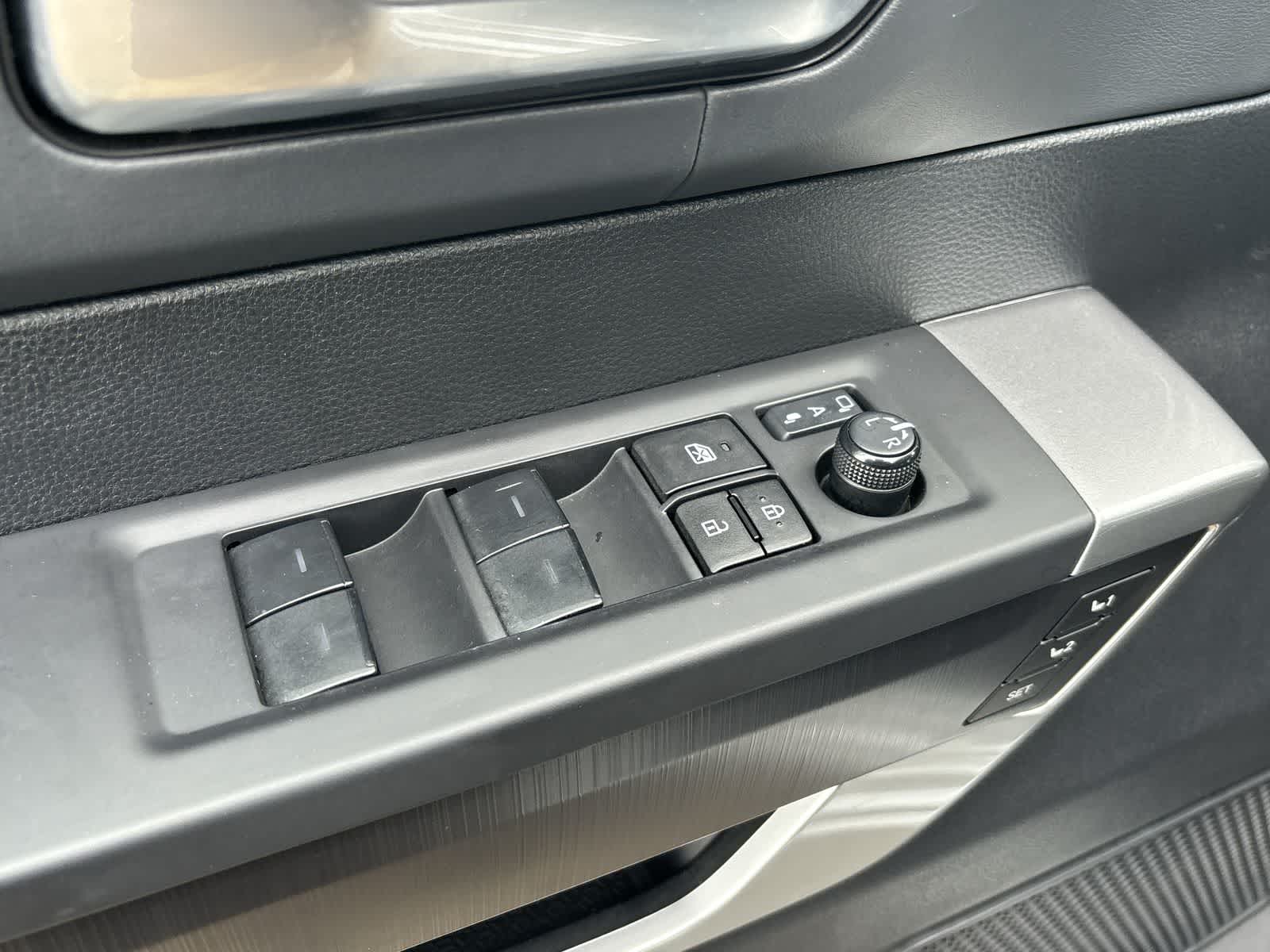 Thumbnail: 2023 Toyota Tundra - 10