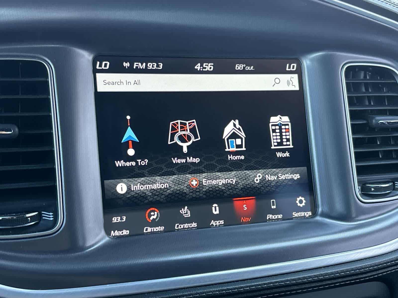 Thumbnail: 2020 Dodge Charger - 16