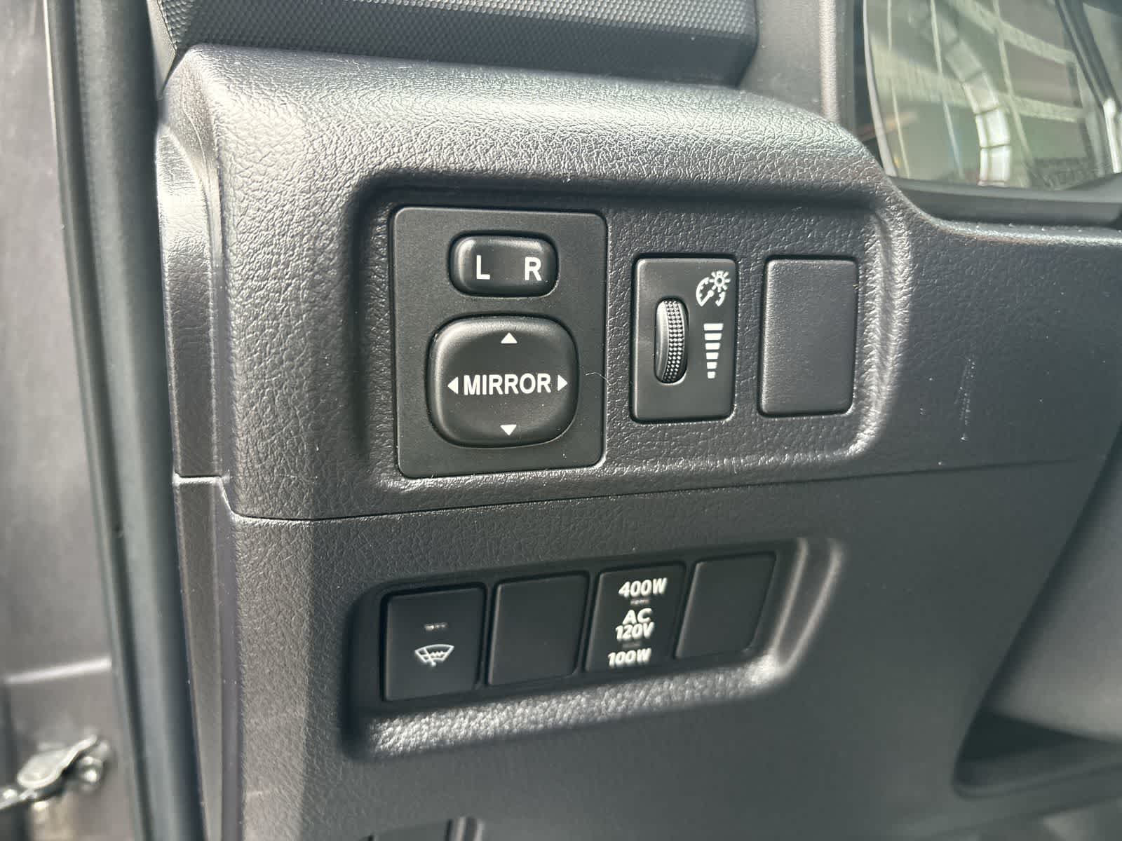 Thumbnail: 2019 Toyota 4Runner - 9