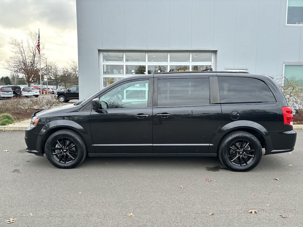 Used 2019 Dodge Grand Caravan GT Van Passenger Van
