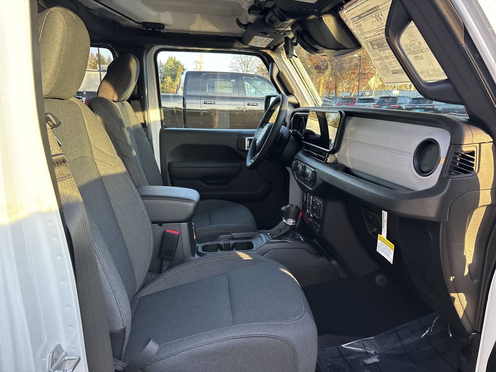 Thumbnail: 2026 Jeep Wrangler - 6