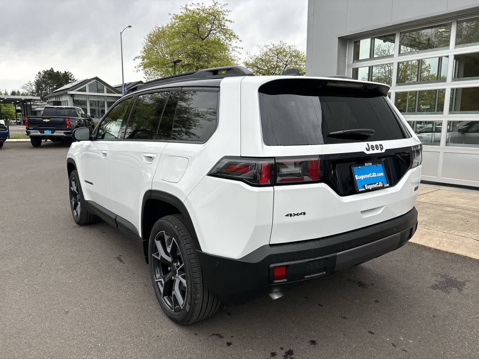 Thumbnail: 2026 Jeep Cherokee - 3