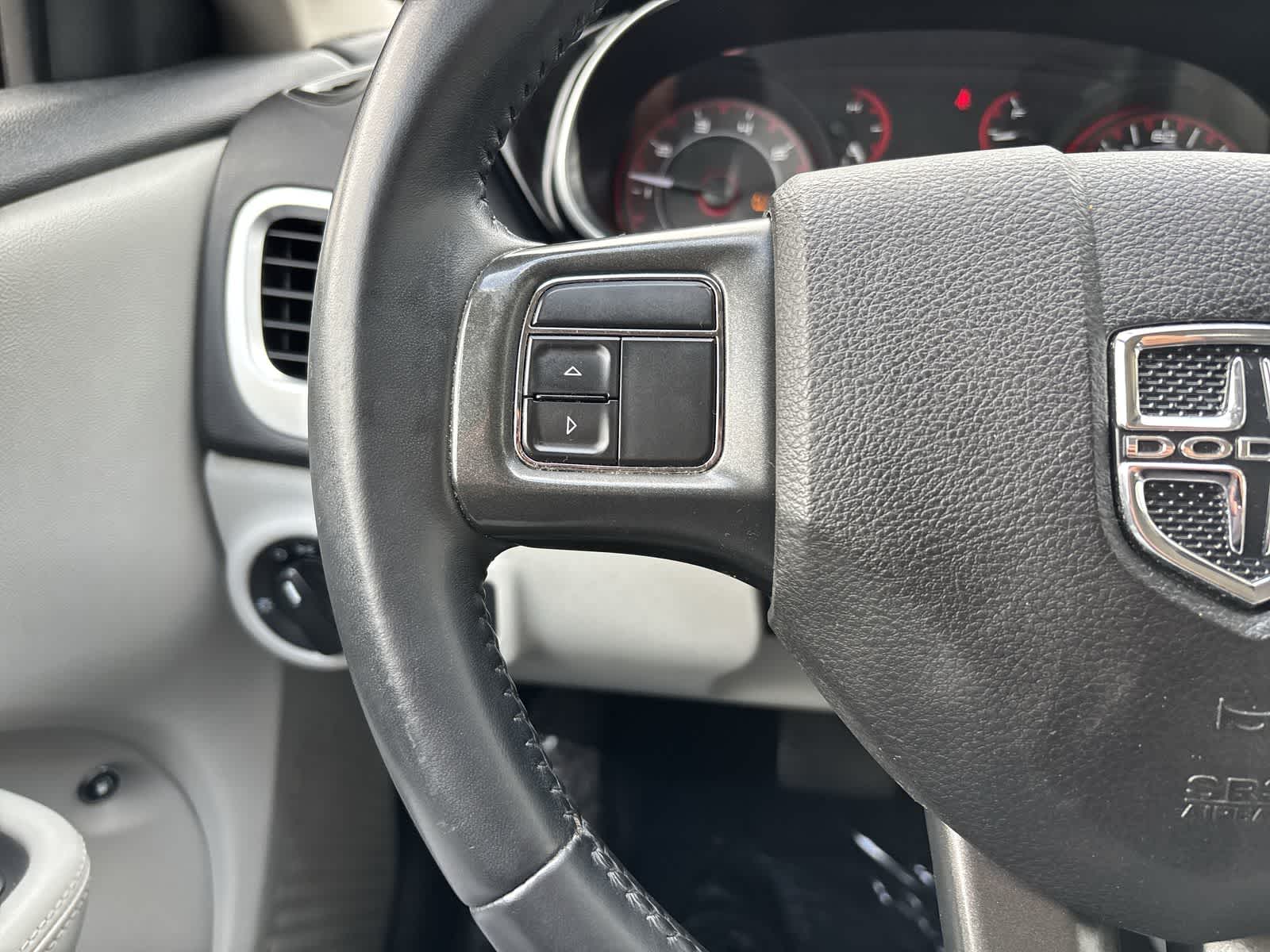 Thumbnail: 2013 Dodge Dart - 14
