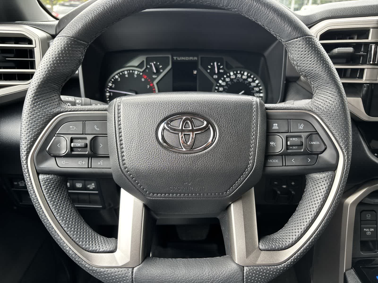 Thumbnail: 2025 Toyota Tundra - 10