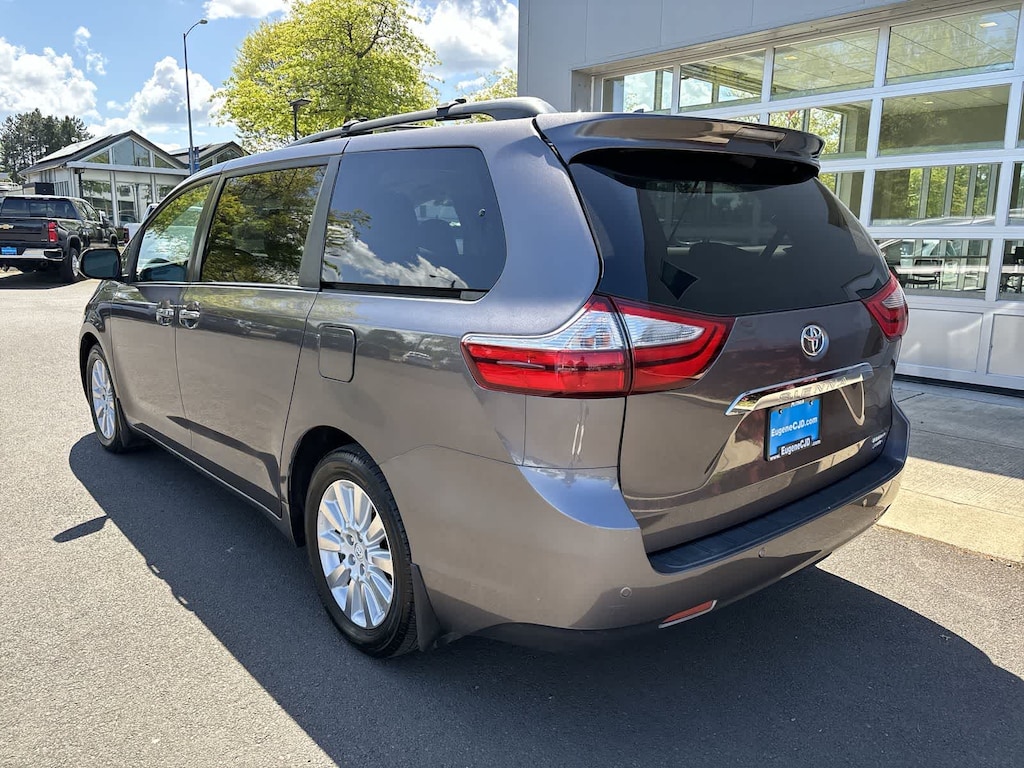 Used 2015 Toyota Sienna Limited Van