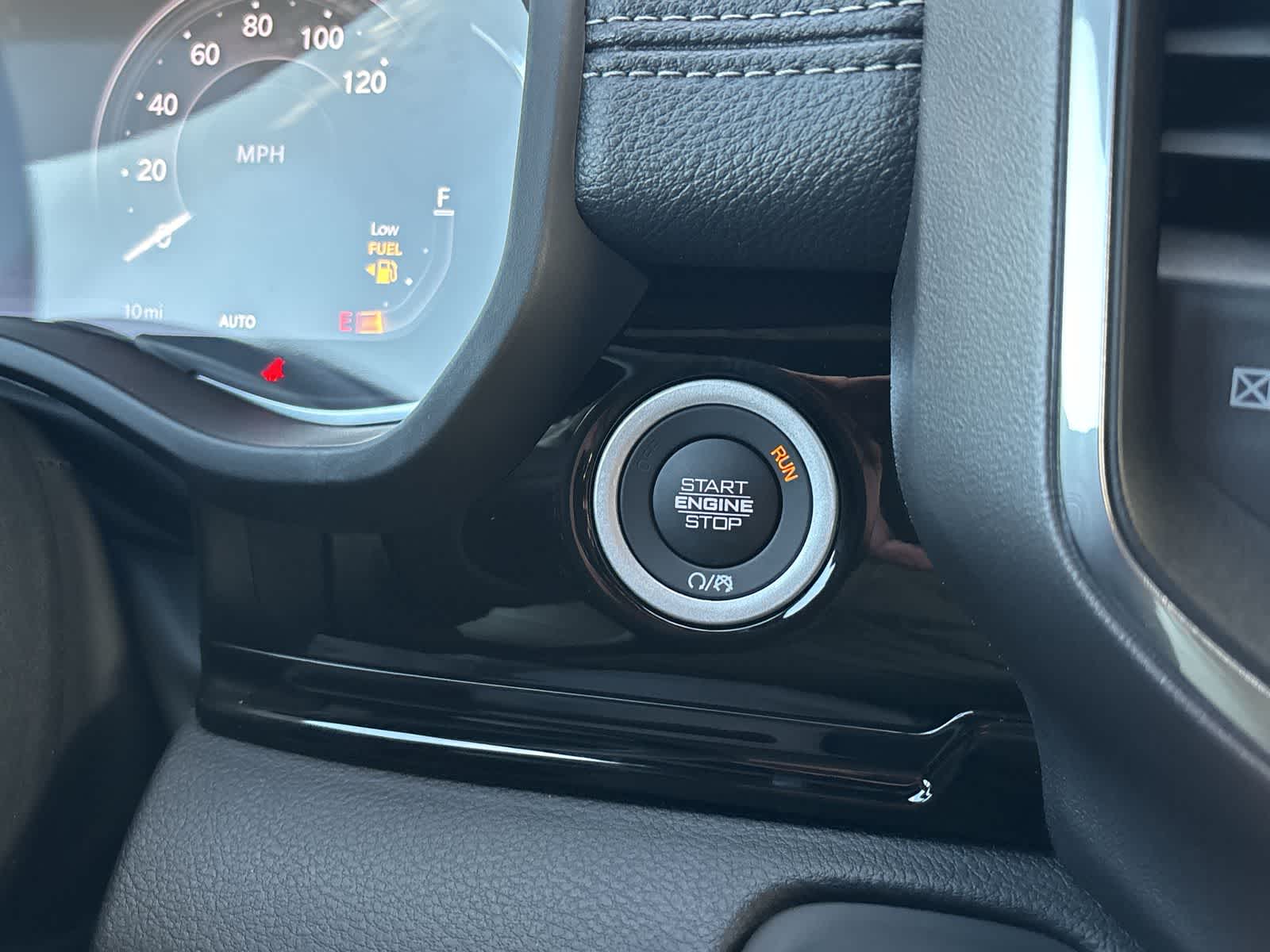 Thumbnail: 2026 RAM 1500 - 28