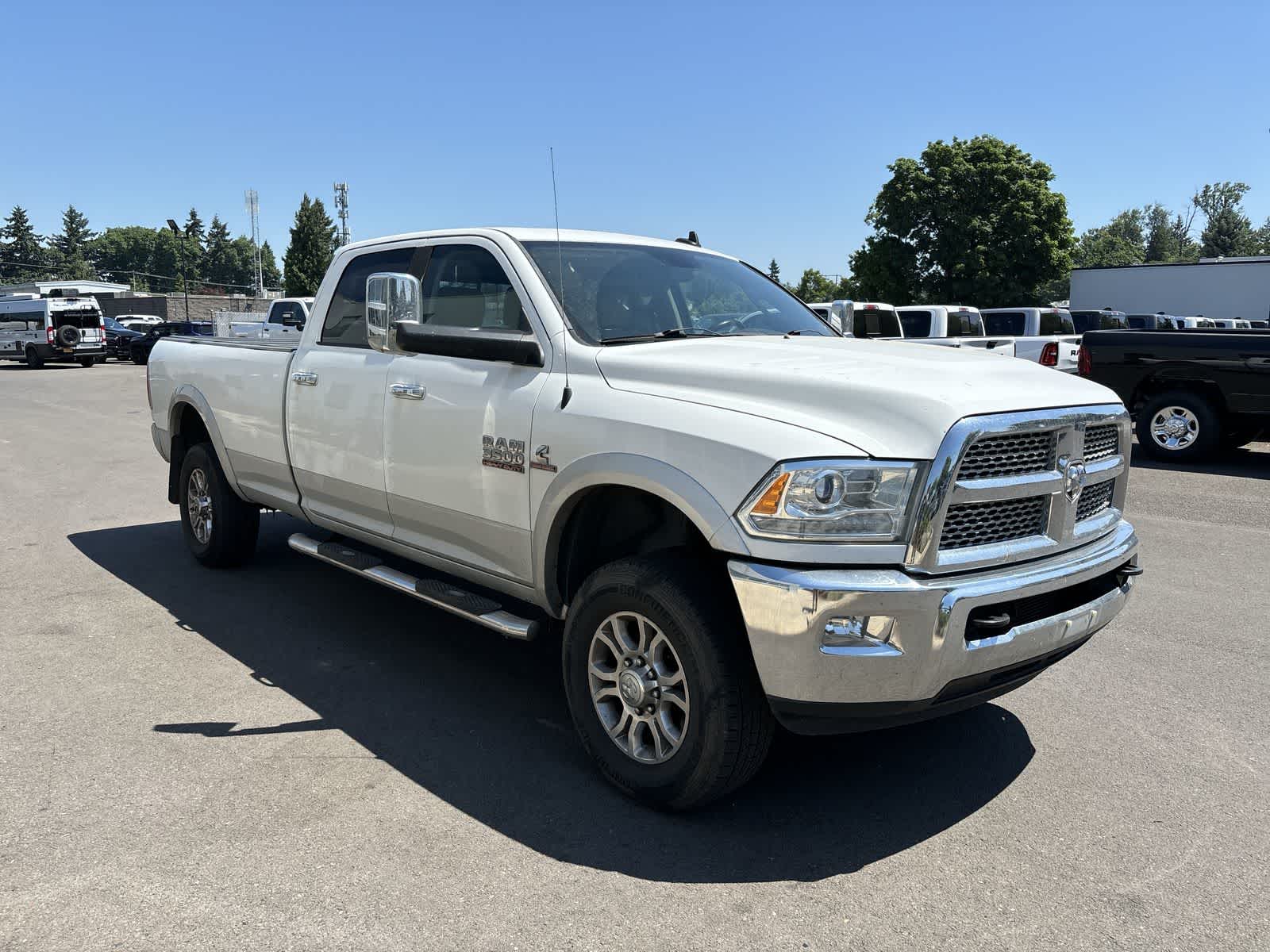 2014 RAM 3500 Laramie 5