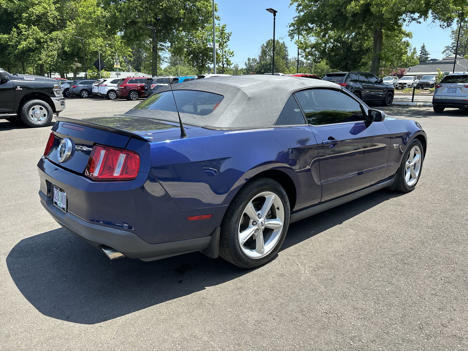 Thumbnail: 2010 Ford Mustang - 4