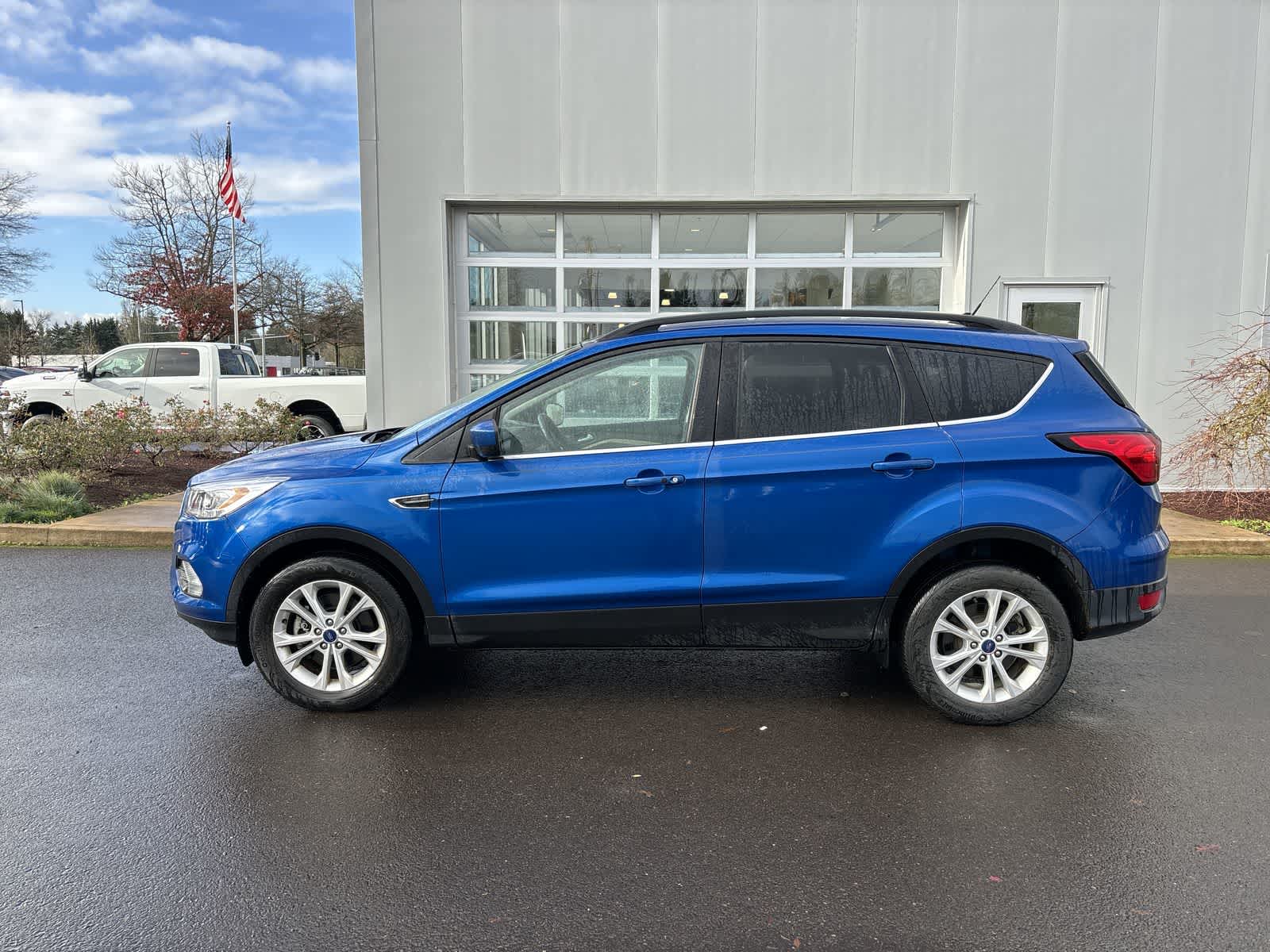 Thumbnail: 2019 Ford Escape - 2
