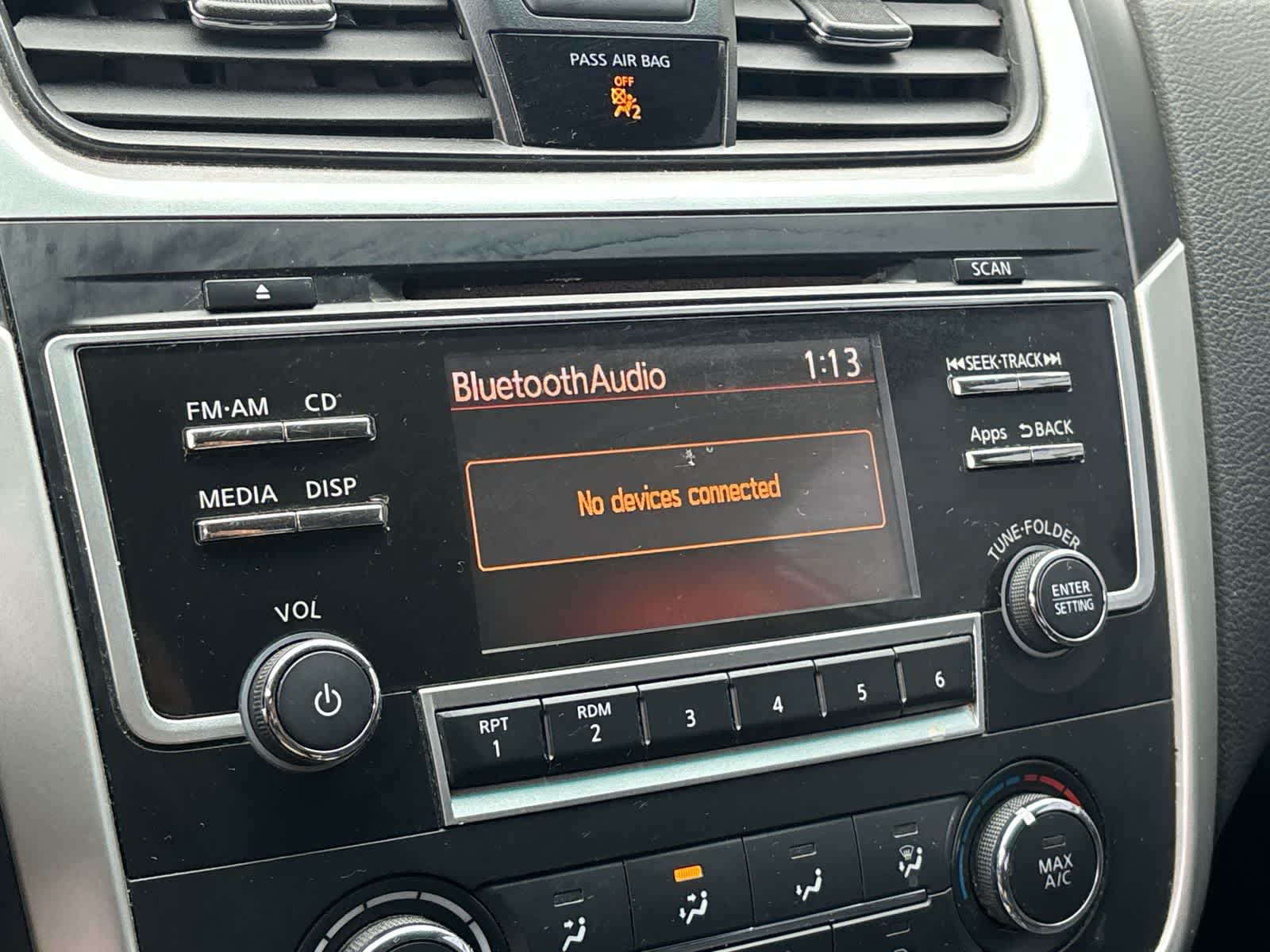 Thumbnail: 2016 Nissan Altima - 11