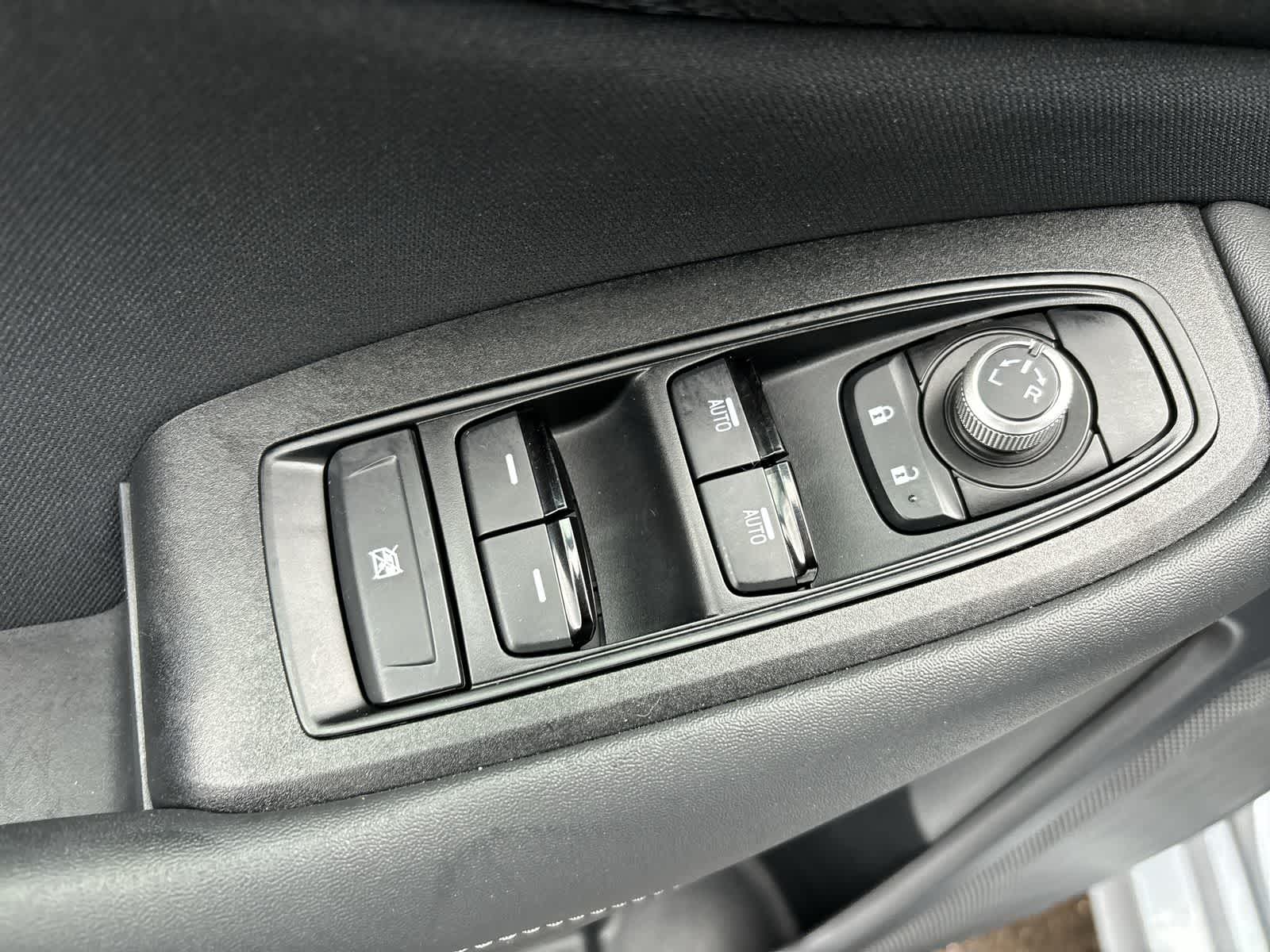 Thumbnail: 2022 Subaru Legacy - 10