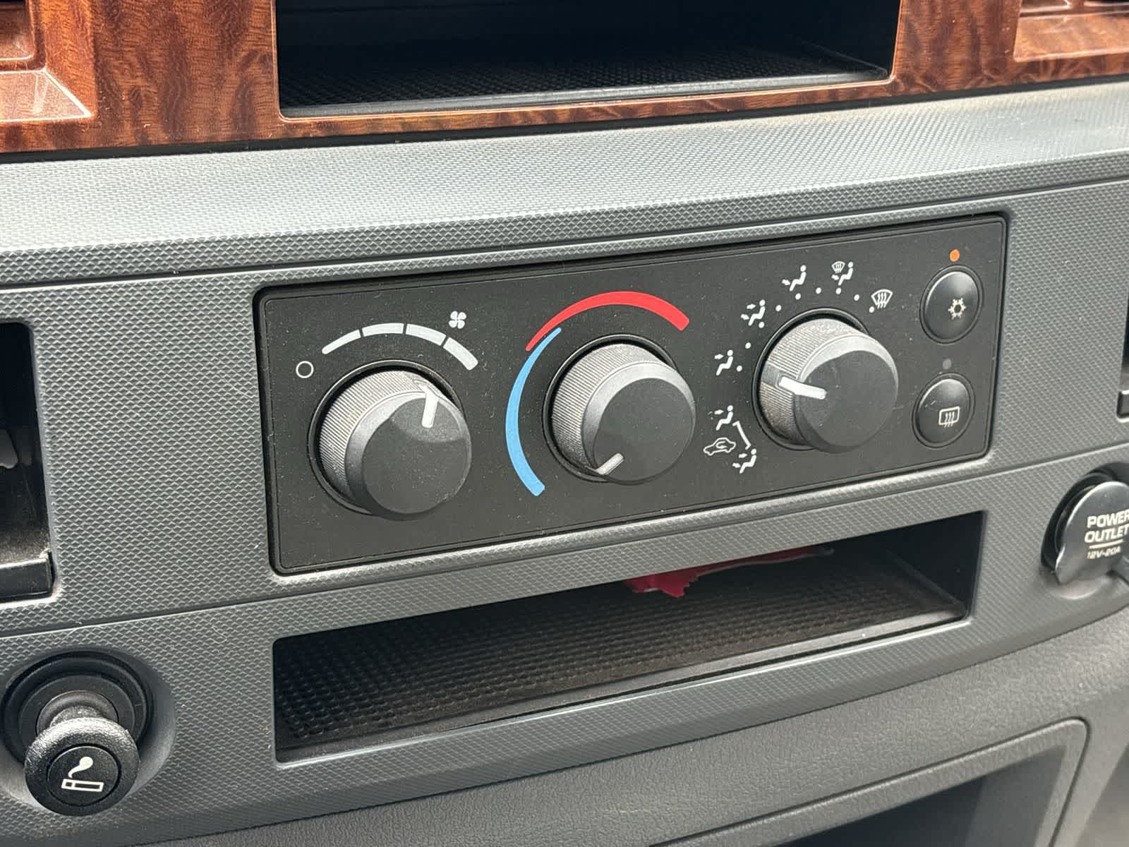 Thumbnail: 2006 Dodge Ram 3500 - 15
