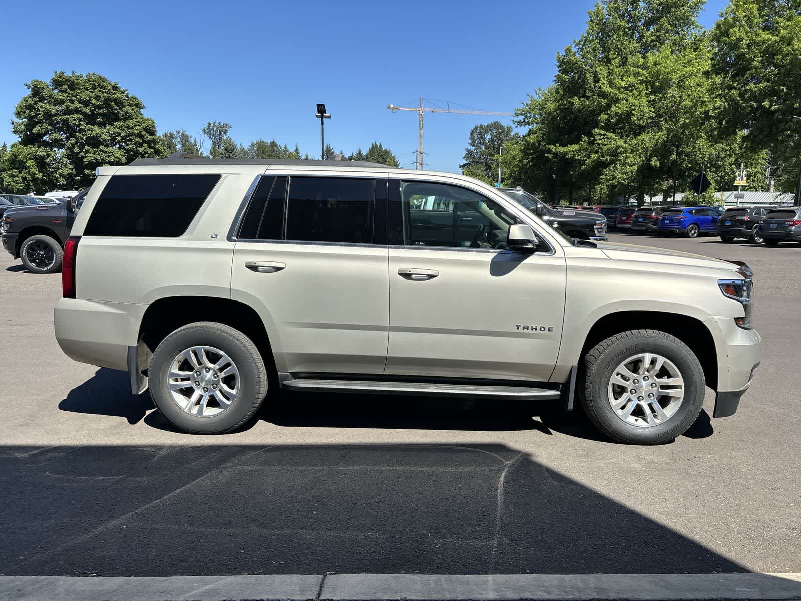 Thumbnail: 2017 Chevrolet Tahoe - 5