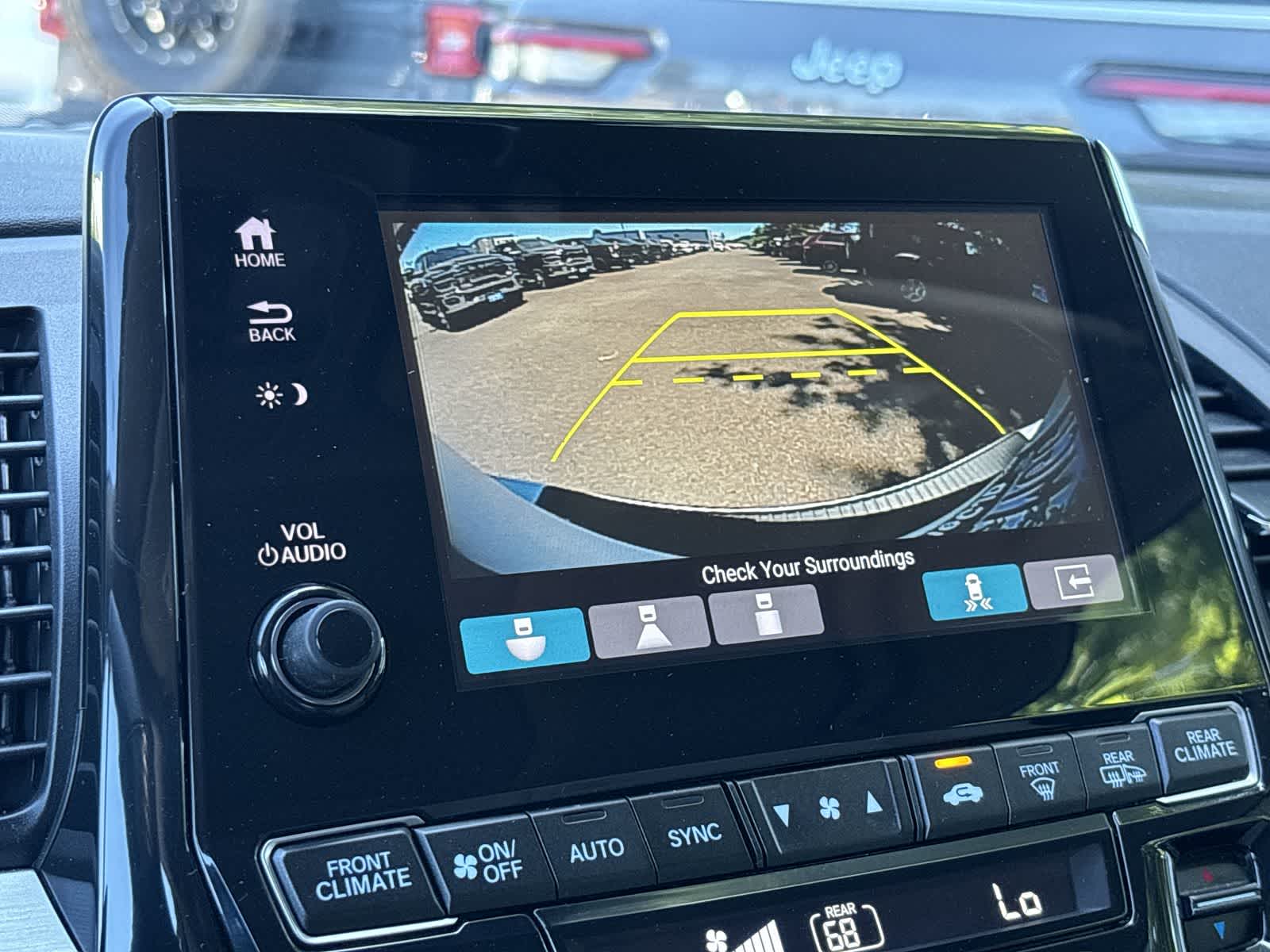Thumbnail: 2020 Honda Odyssey - 23