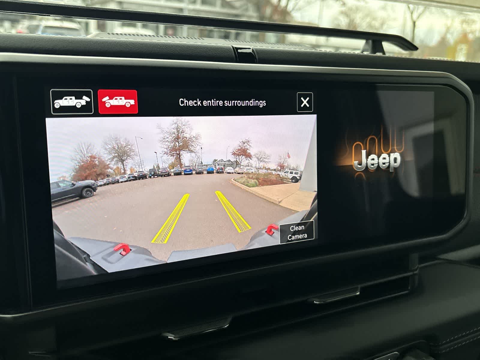 Thumbnail: 2026 Jeep Gladiator - 23