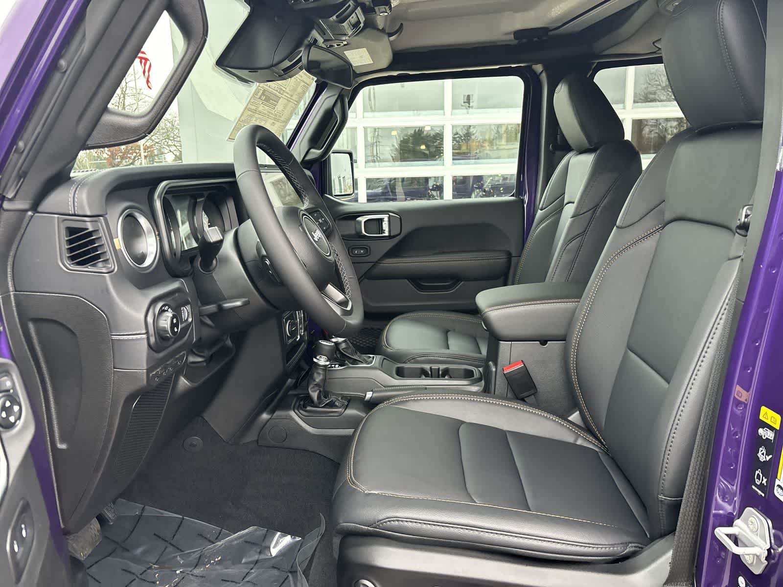 Thumbnail: 2026 Jeep Gladiator - 9