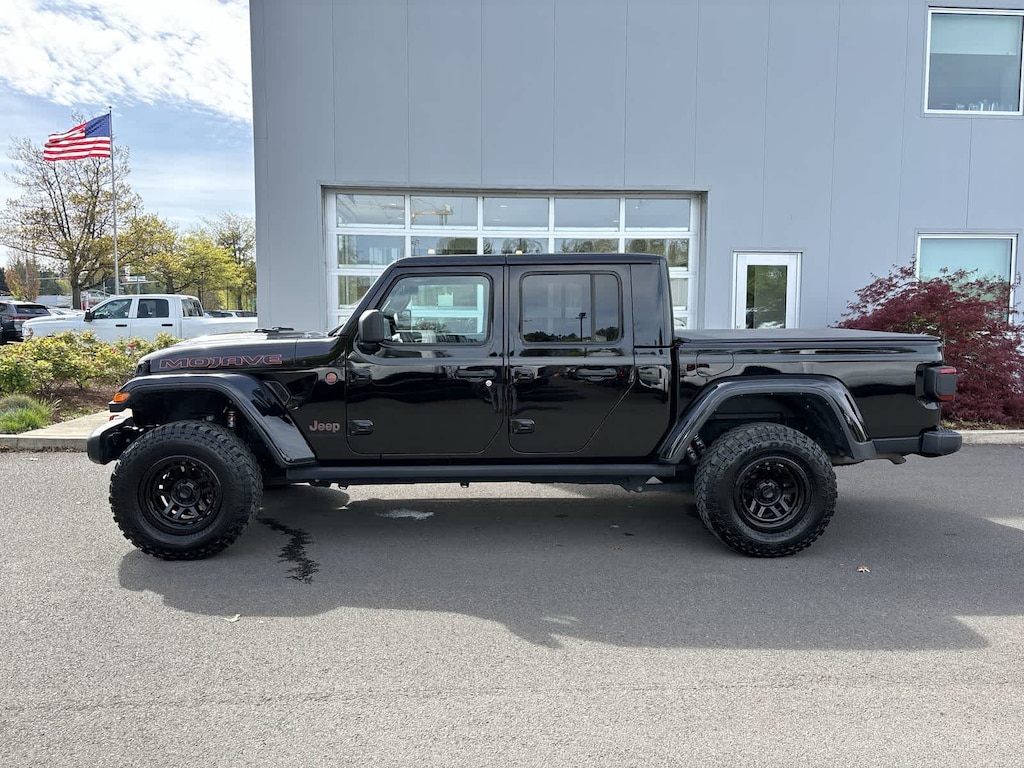Used 2022 Jeep Gladiator Mojave Truck Crew Cab