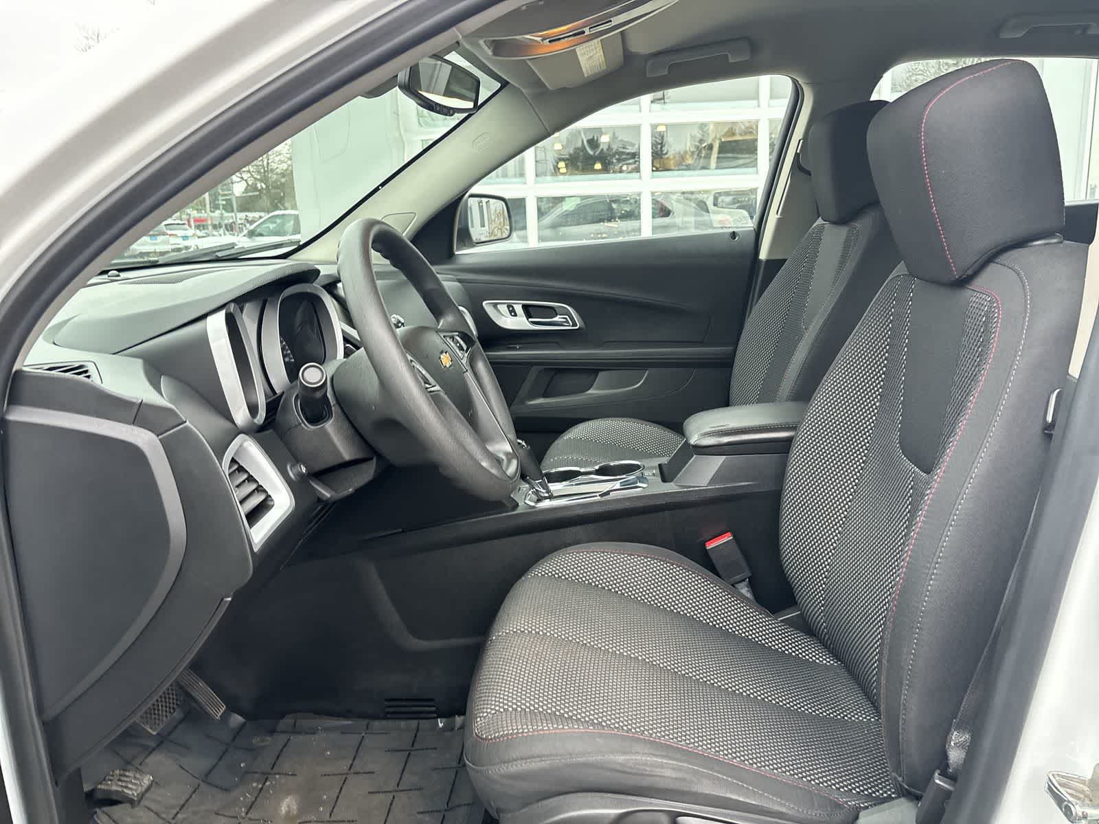 Thumbnail: 2017 Chevrolet Equinox - 7