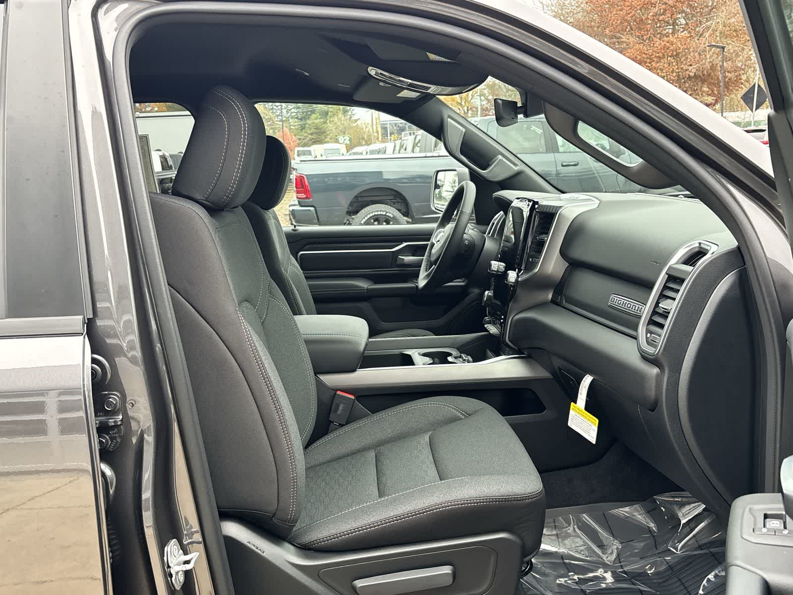 Thumbnail: 2026 RAM 1500 - 9