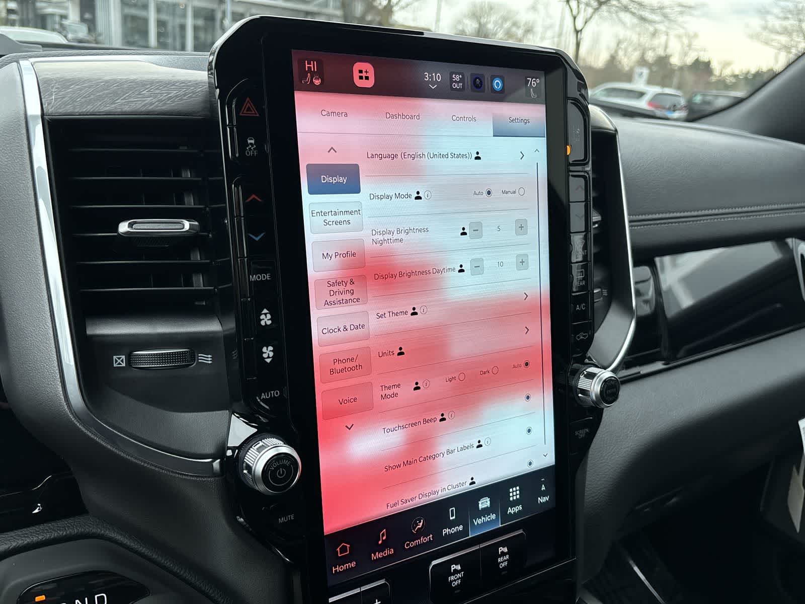 Thumbnail: 2026 RAM 1500 - 18