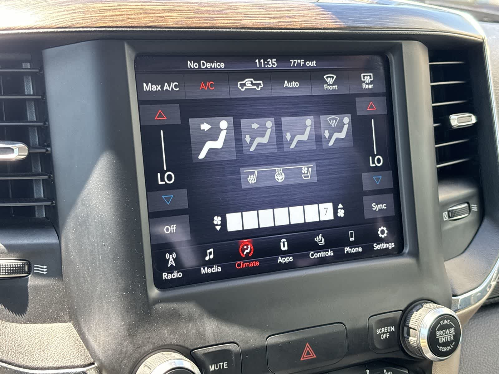 Thumbnail: 2019 RAM 1500 - 19