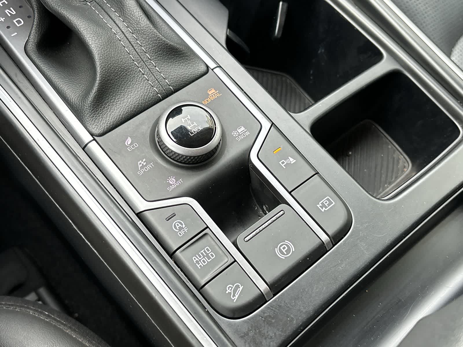 Thumbnail: 2024 Kia Sorento - 21