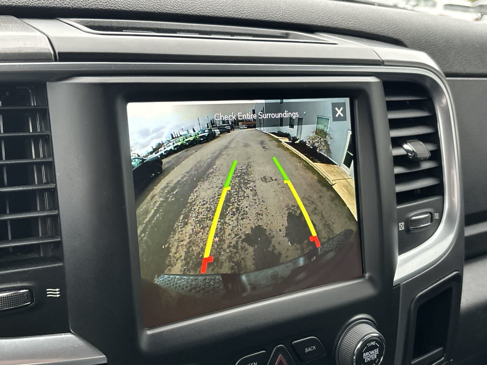 Thumbnail: 2021 RAM 1500 Classic - 21