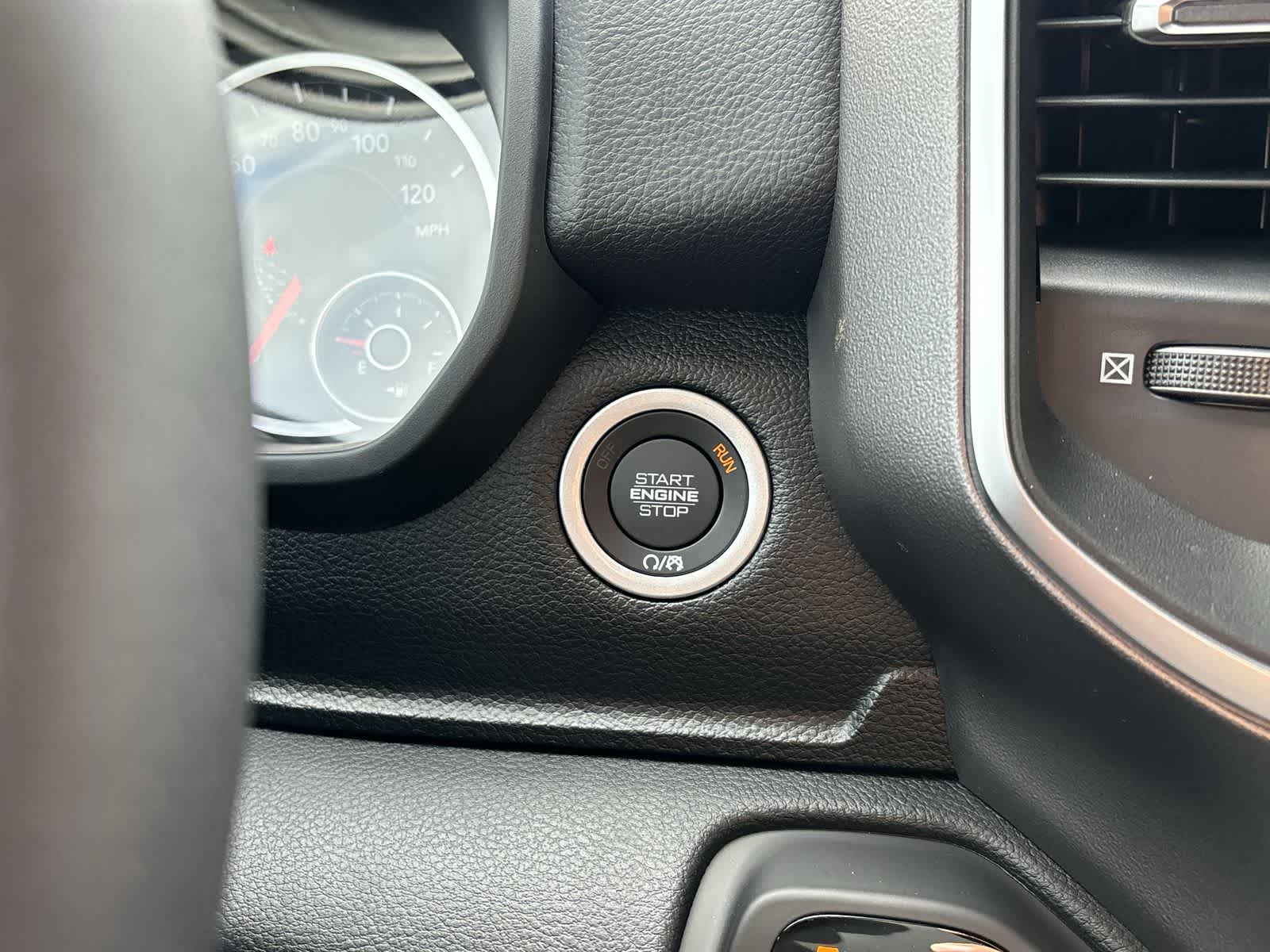 Thumbnail: 2026 RAM 1500 - 28