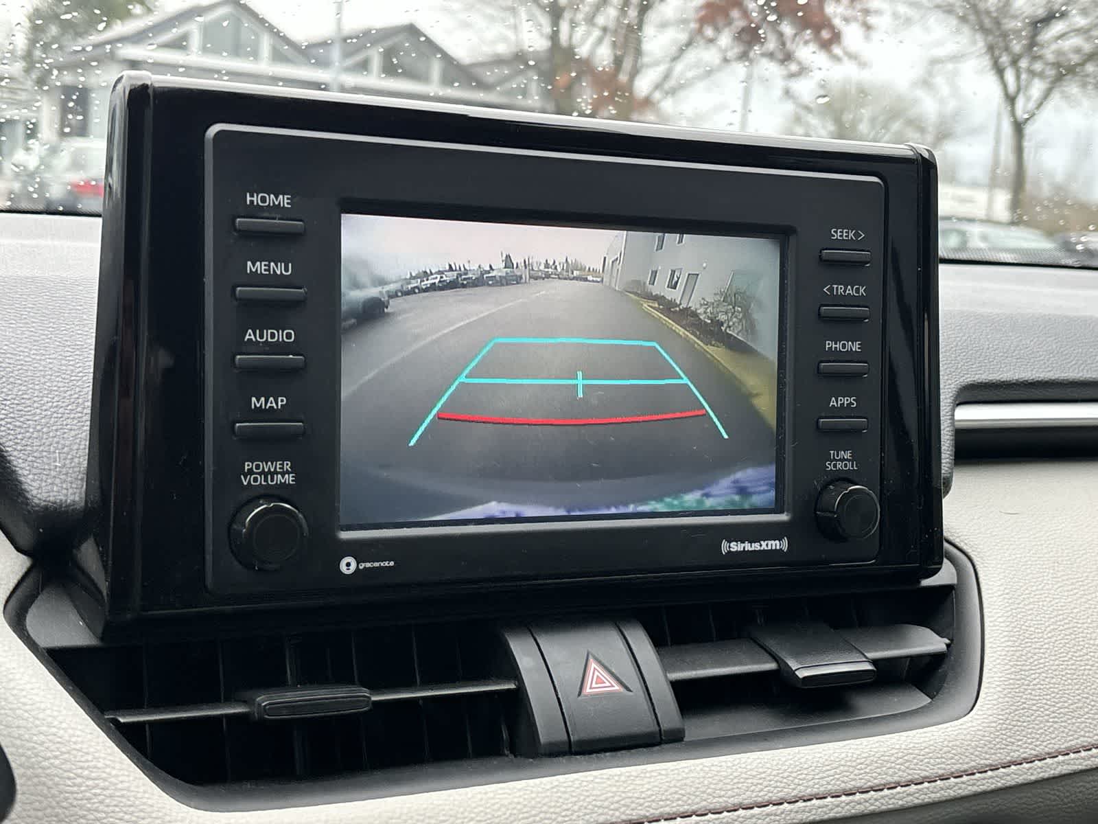 Thumbnail: 2022 Toyota RAV4 - 19