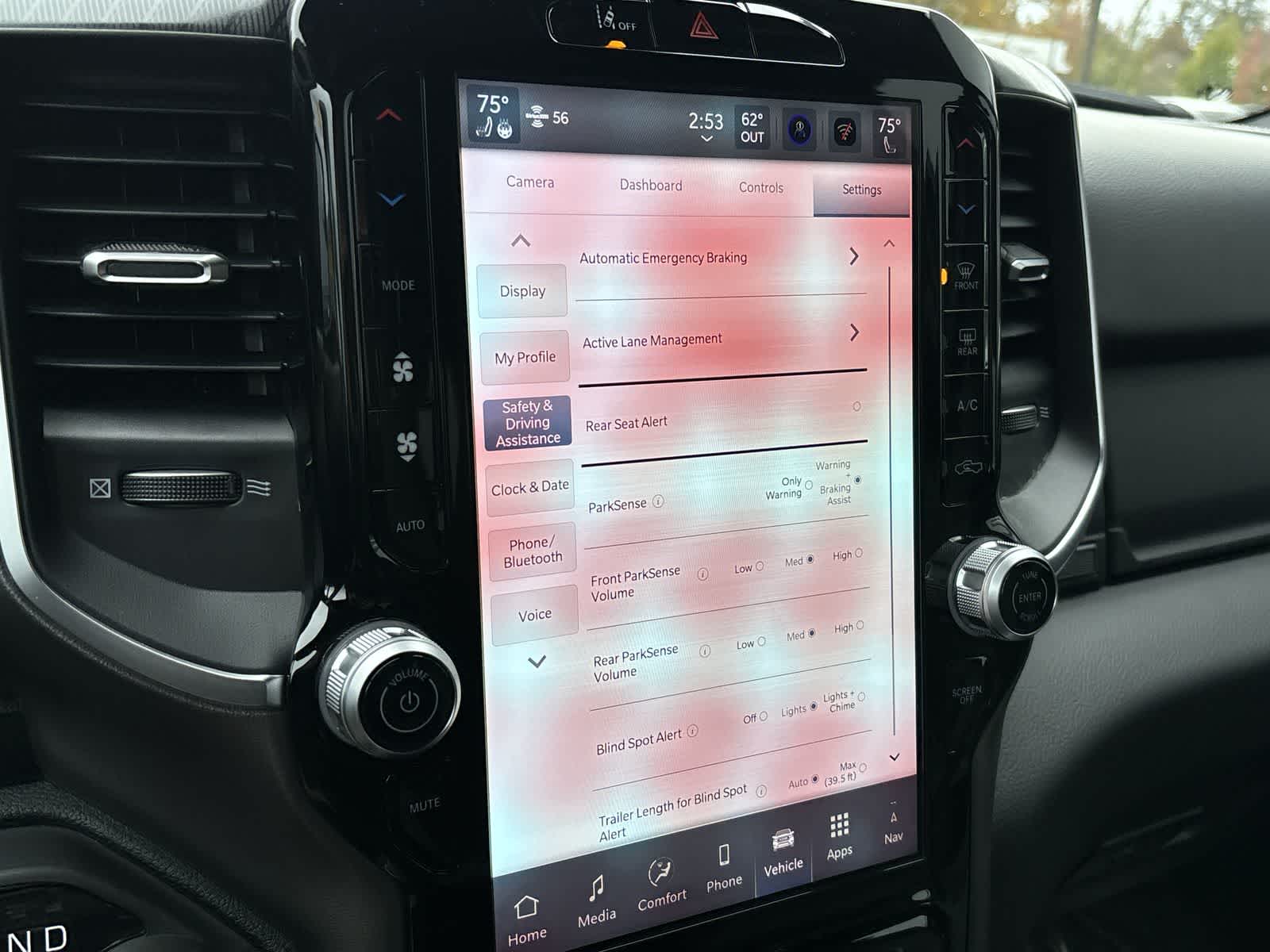 Thumbnail: 2026 RAM 1500 - 21