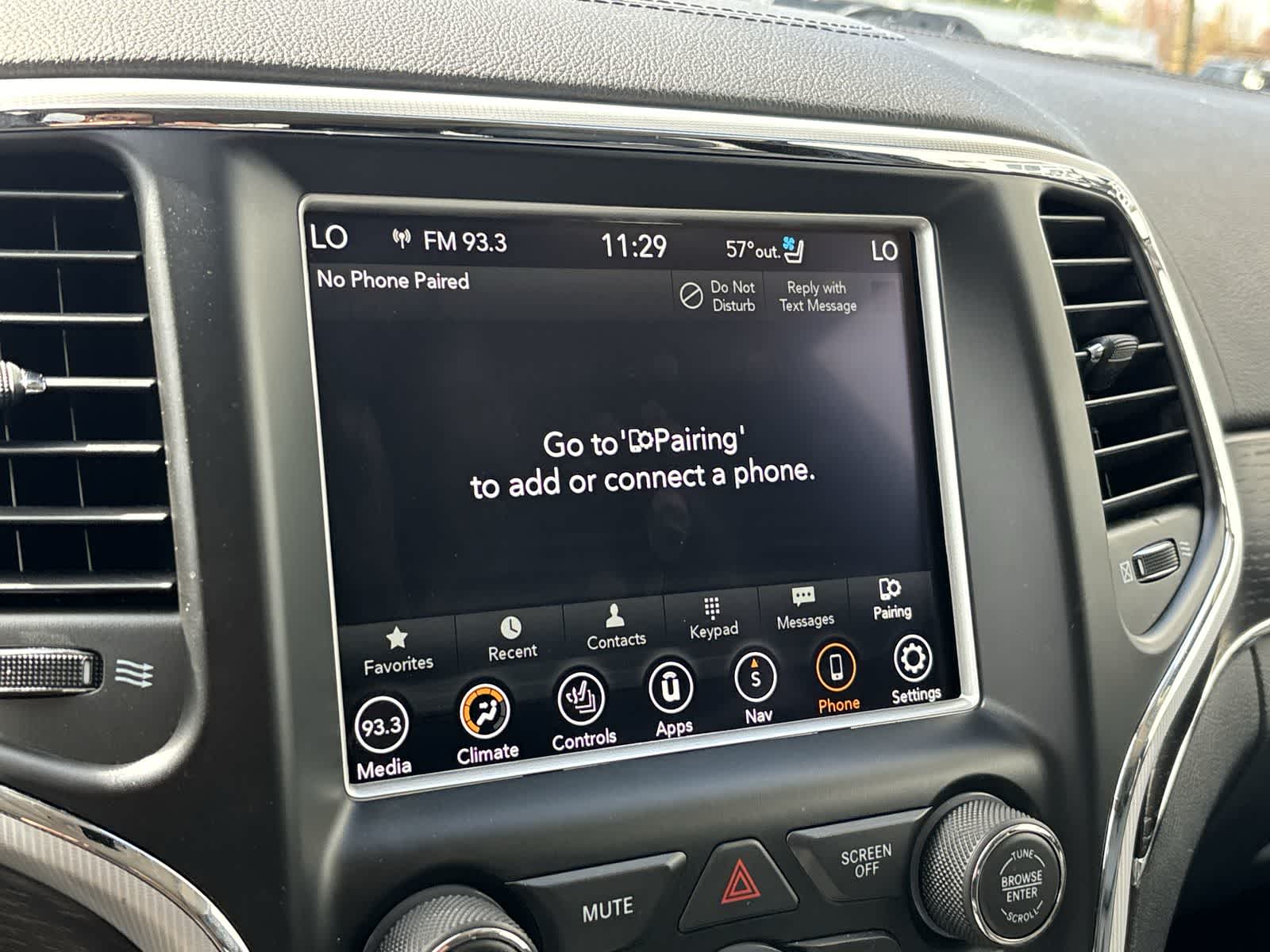 Thumbnail: 2018 Jeep Grand Cherokee - 23