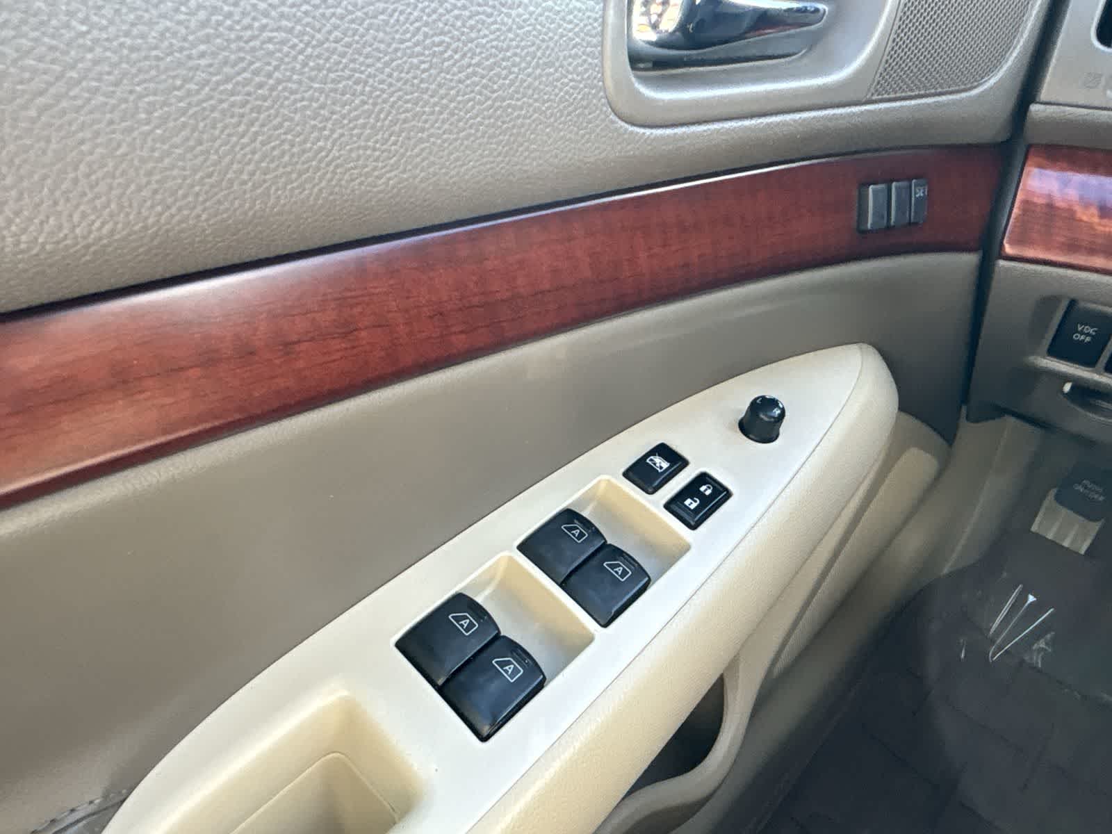 Thumbnail: 2008 INFINITI G35 - 30