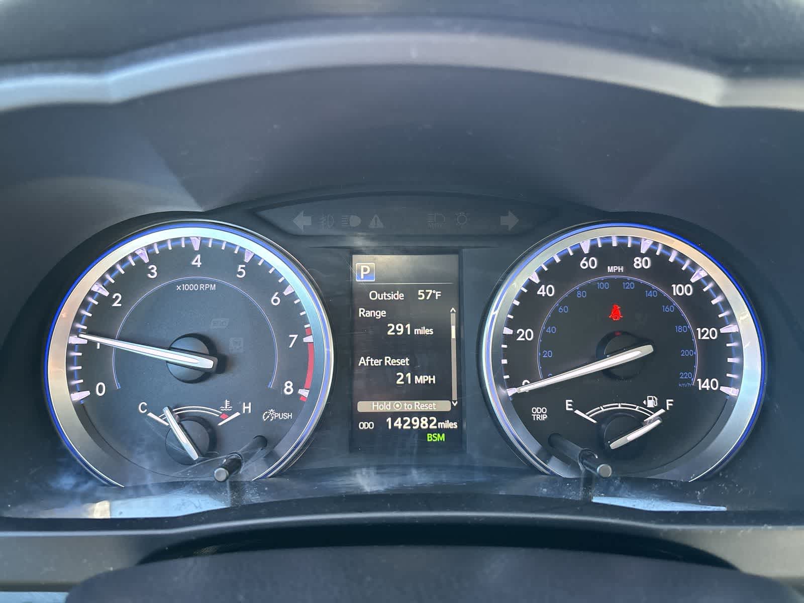 Thumbnail: 2017 Toyota Highlander - 11