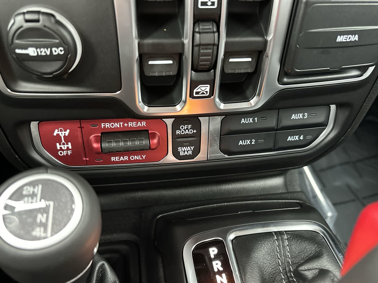 Thumbnail: 2026 Jeep Gladiator - 28