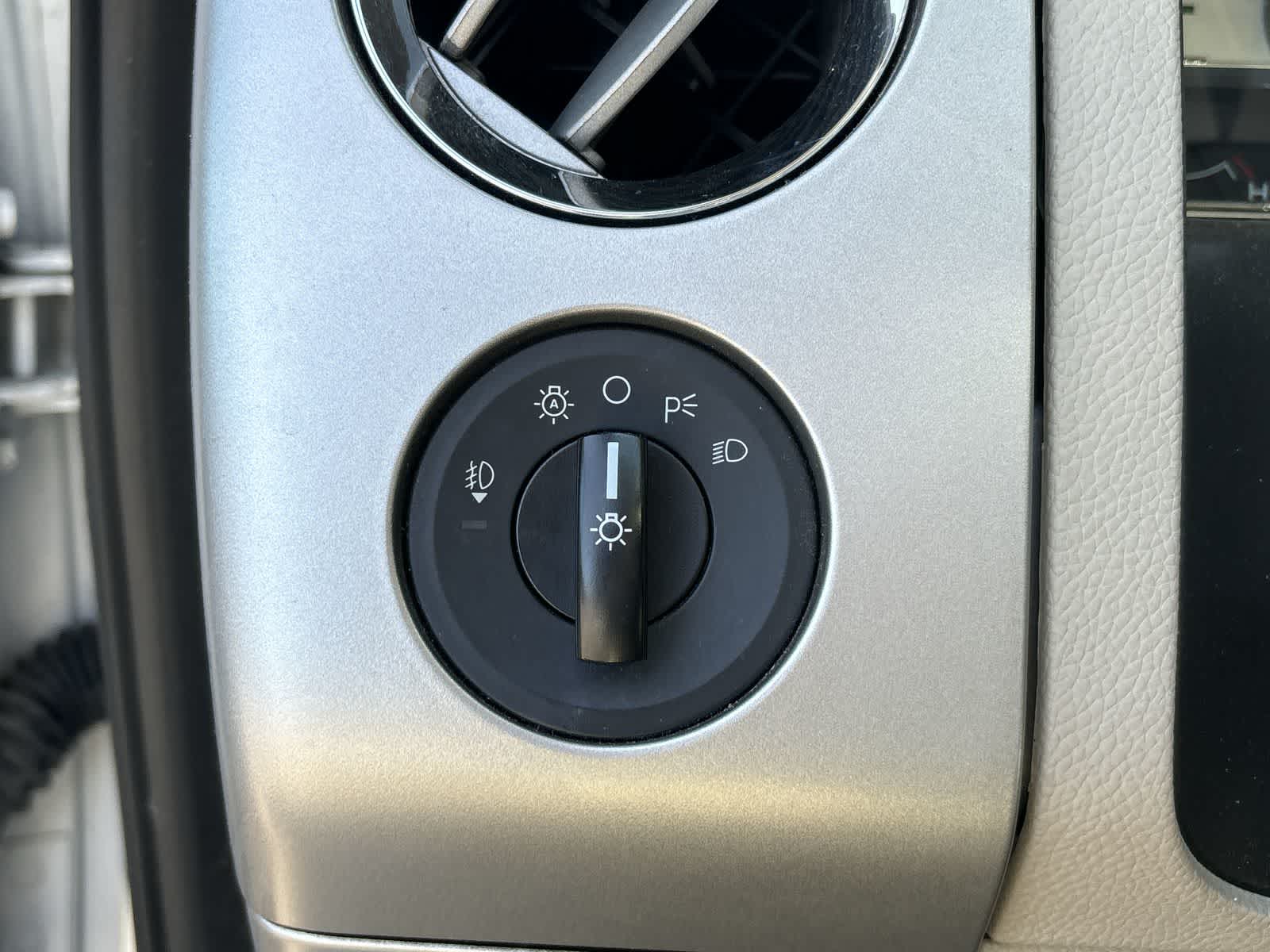 Thumbnail: 2013 Ford Expedition - 8