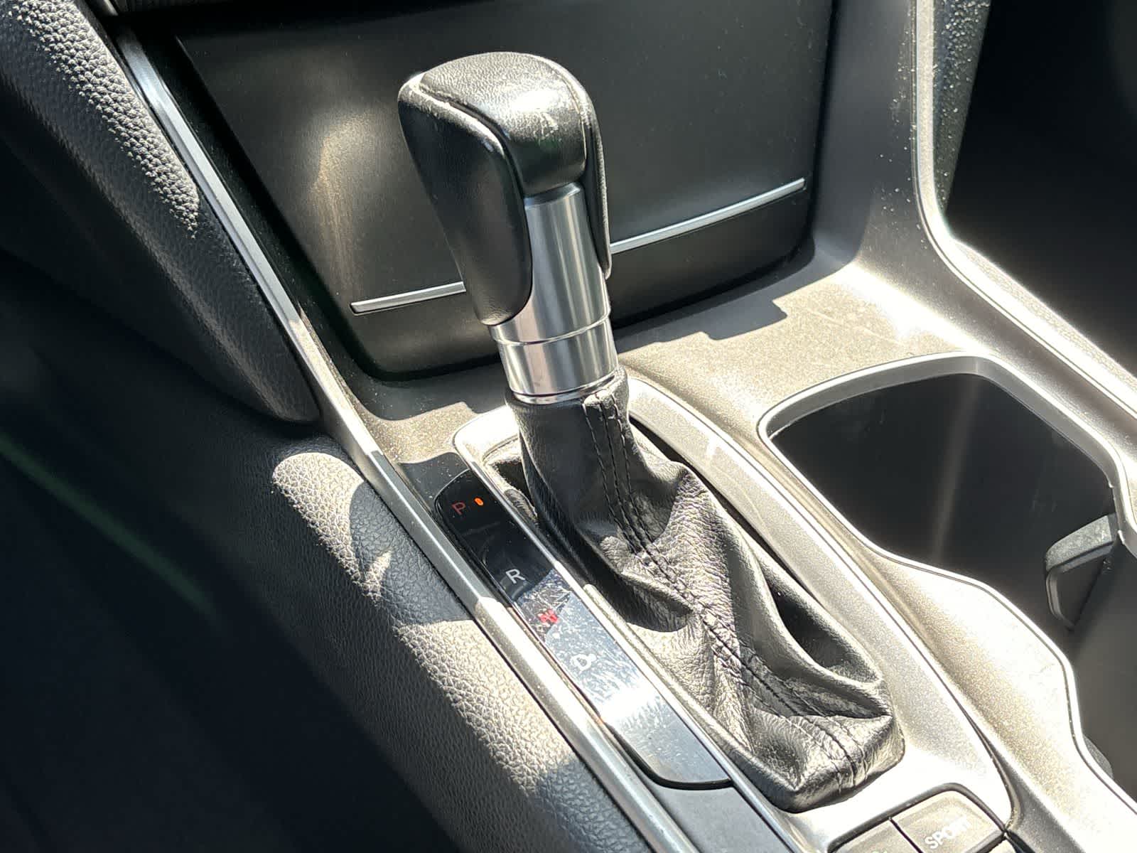 2018 Honda Accord Sport 19