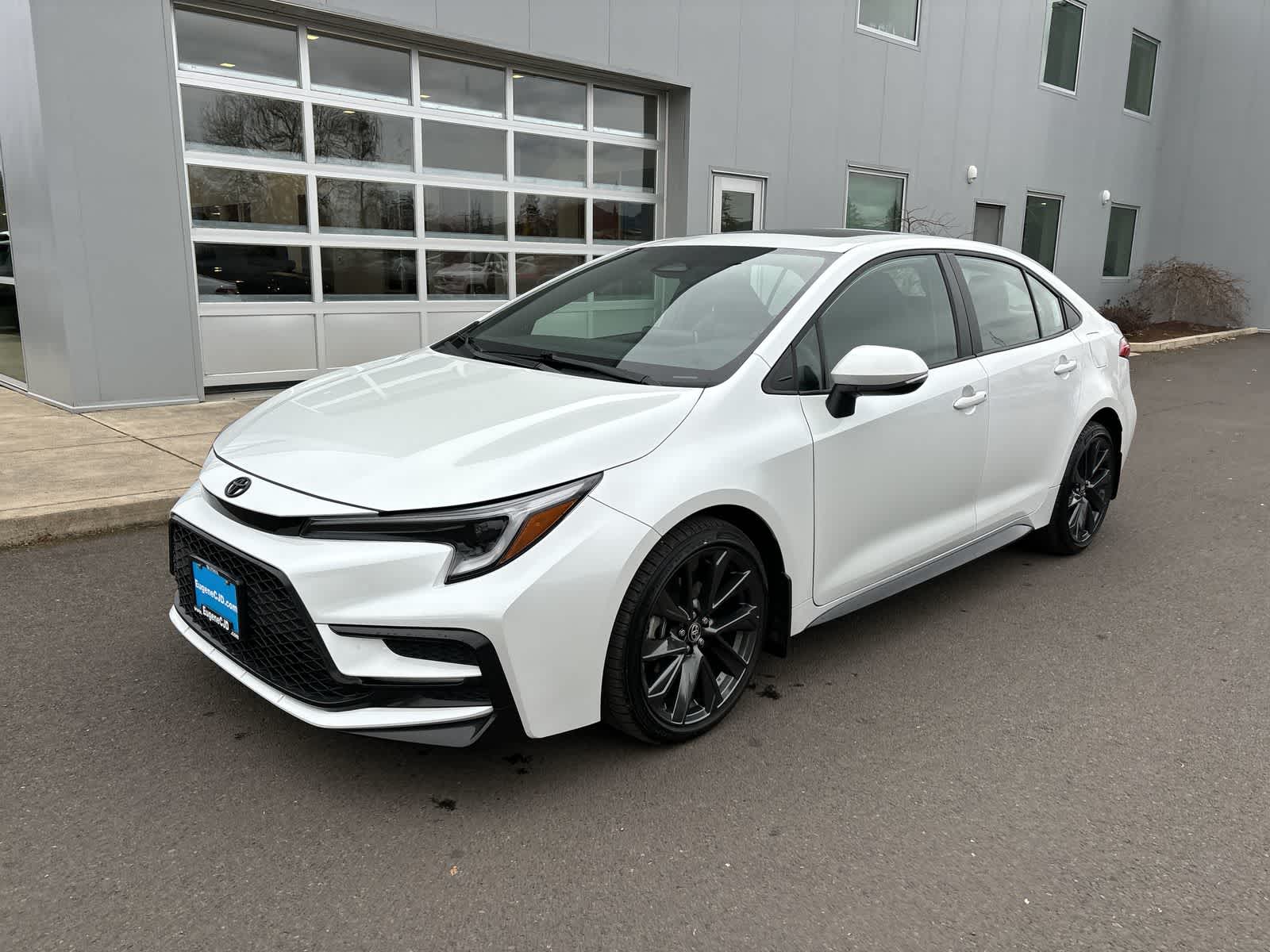 Thumbnail: 2024 Toyota Corolla - 1