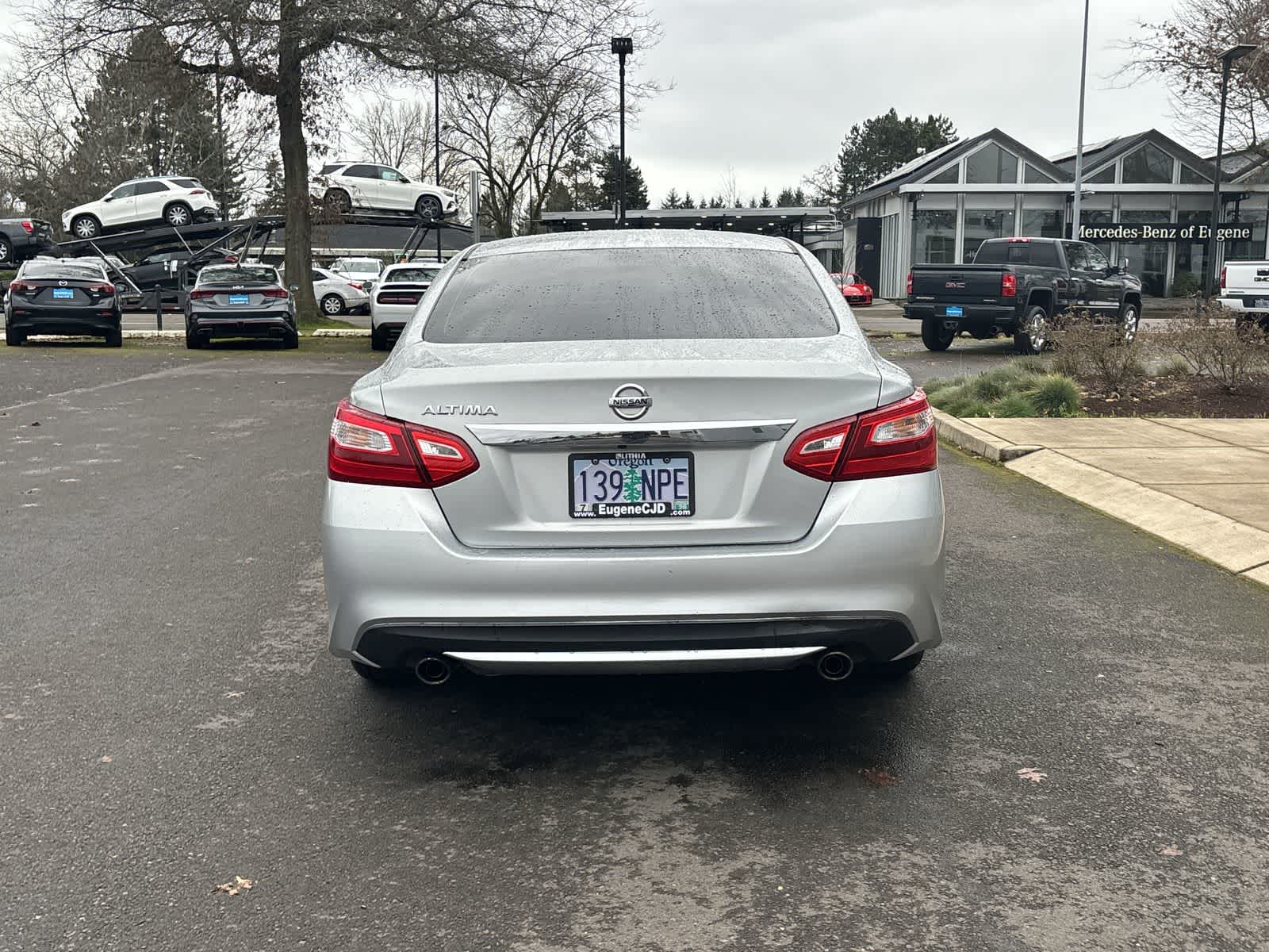 Thumbnail: 2016 Nissan Altima - 4