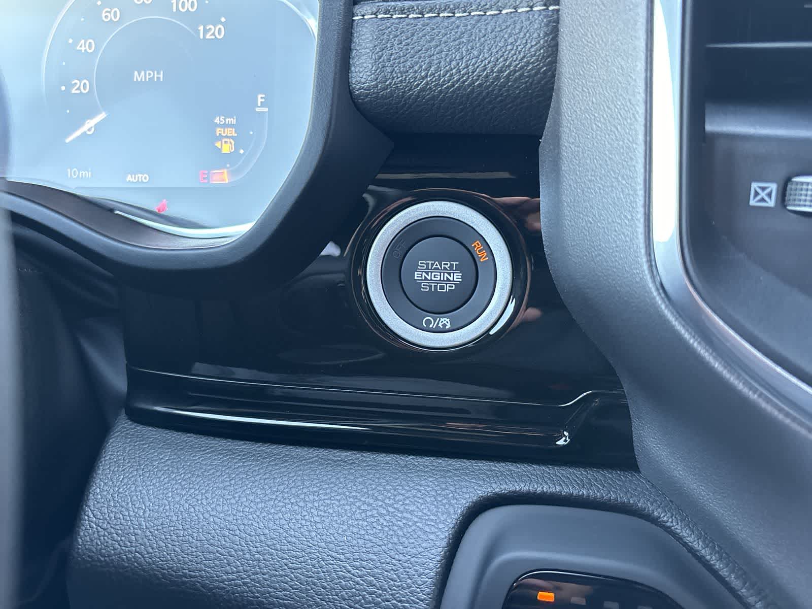 Thumbnail: 2026 RAM 1500 - 27