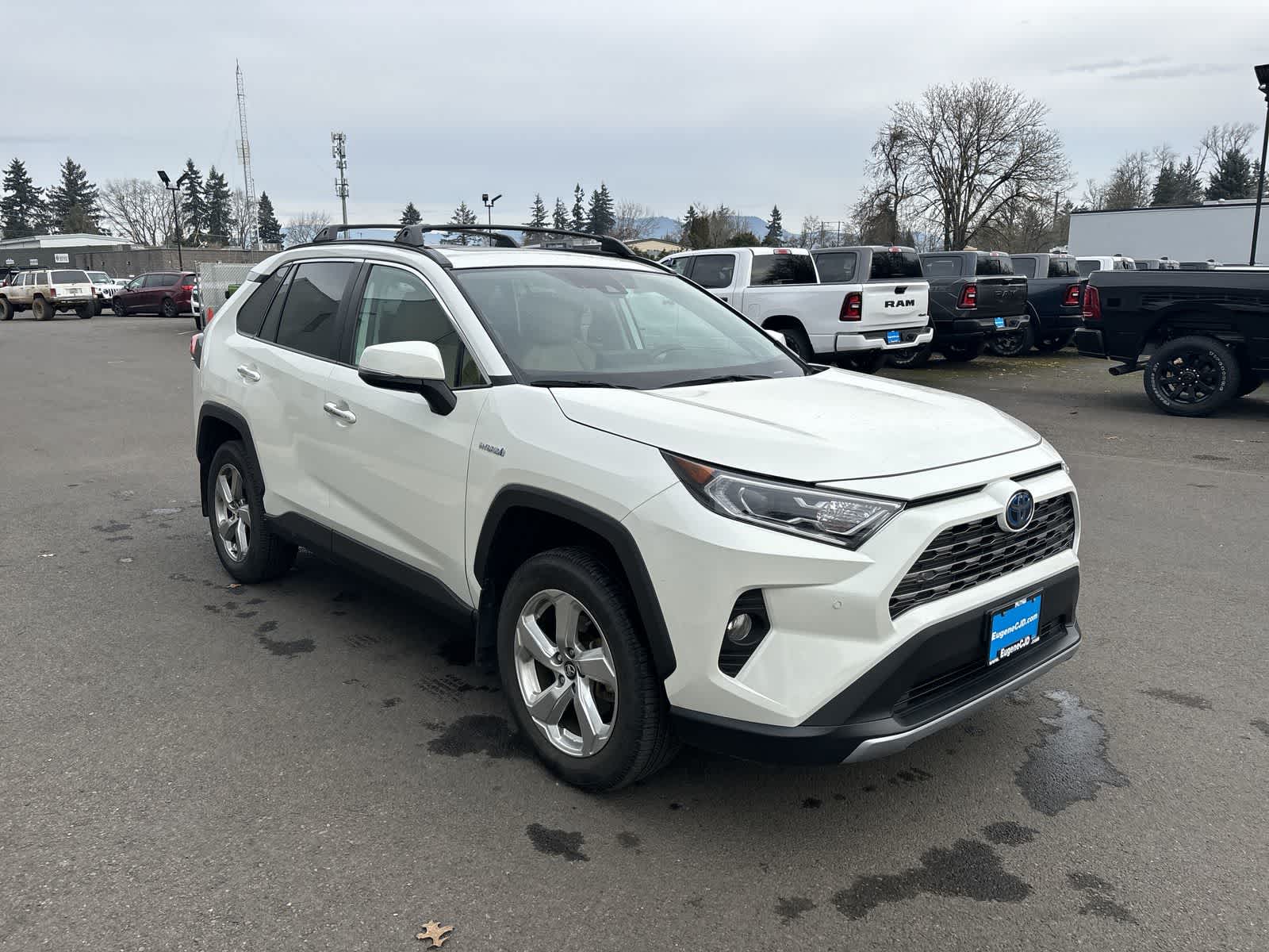 Thumbnail: 2020 Toyota RAV4 - 5