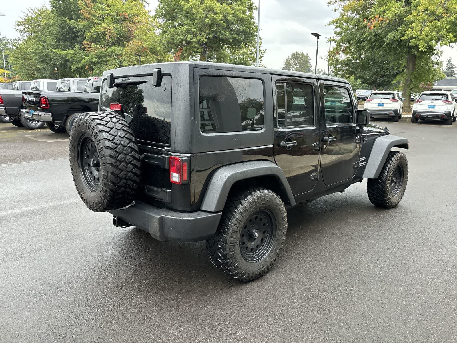 2017 Jeep Wrangler Unlimited Sport photo 4